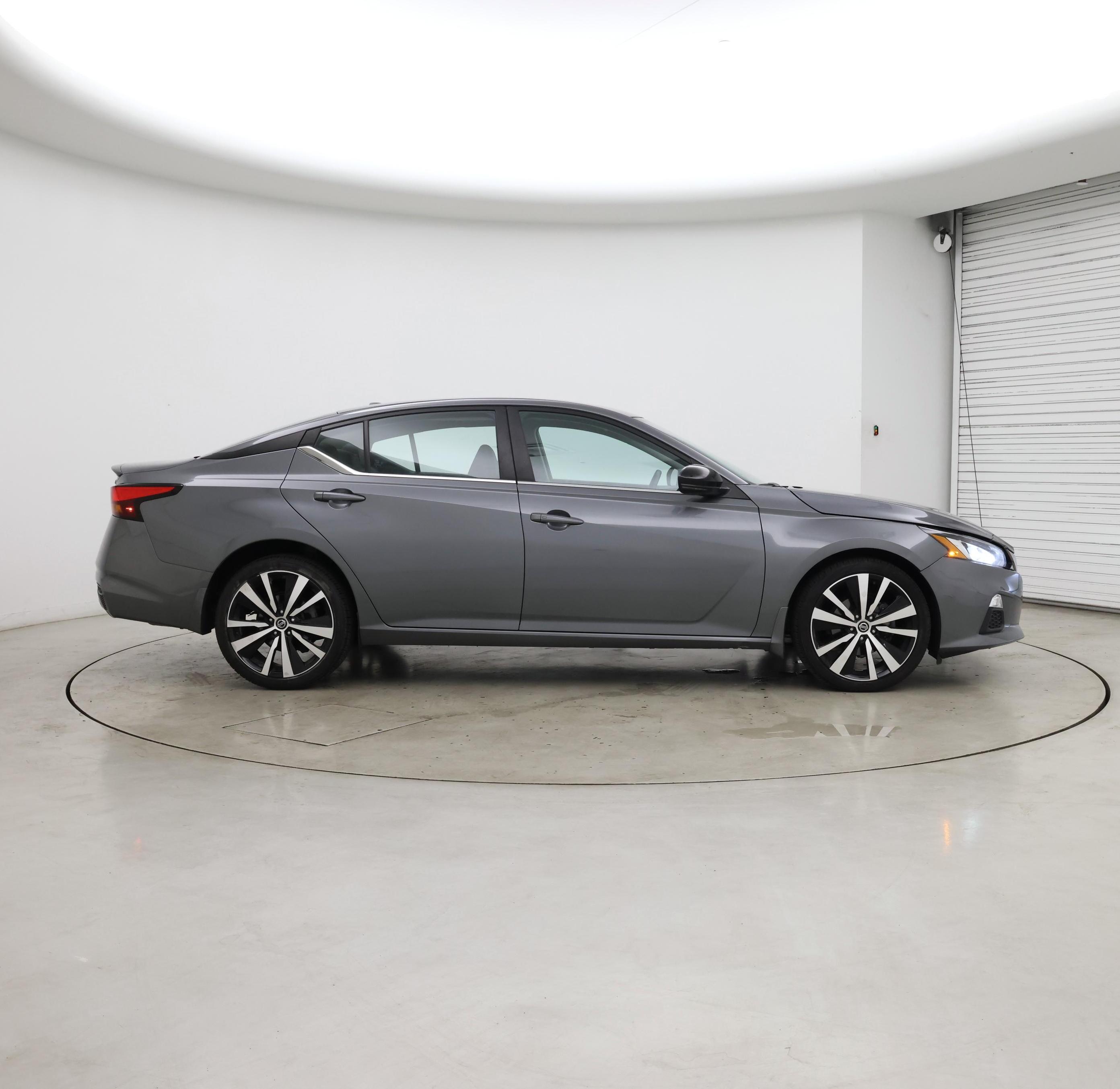 Thumbnail: 2019 Nissan Altima - 7