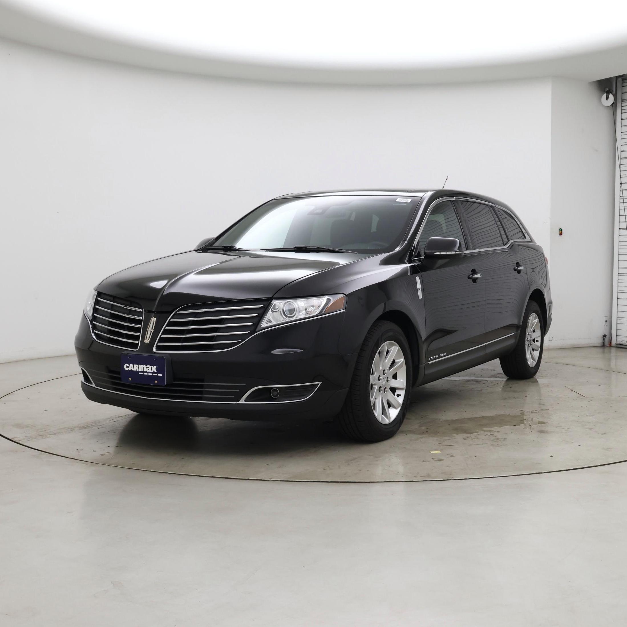 Thumbnail: 2019 Lincoln MKT - 4