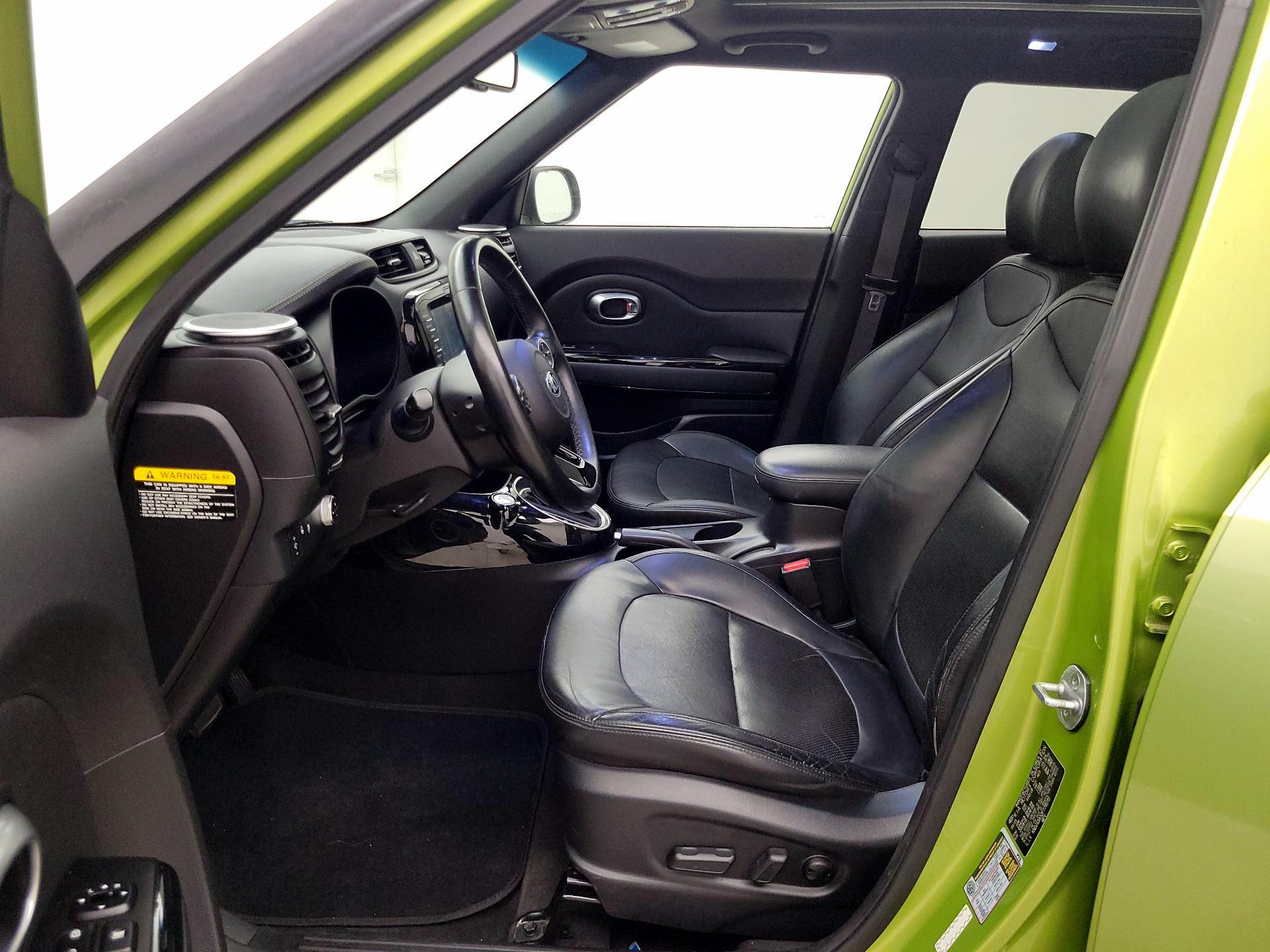 Thumbnail: 2015 Kia Soul - 11