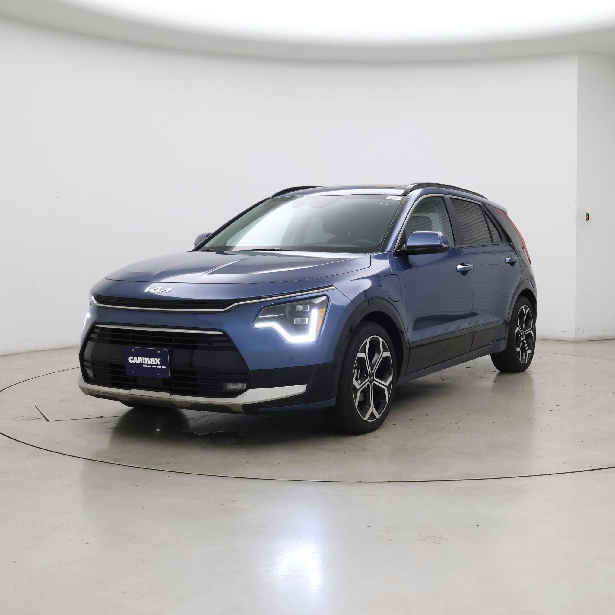 Thumbnail: 2024 Kia Niro - 4