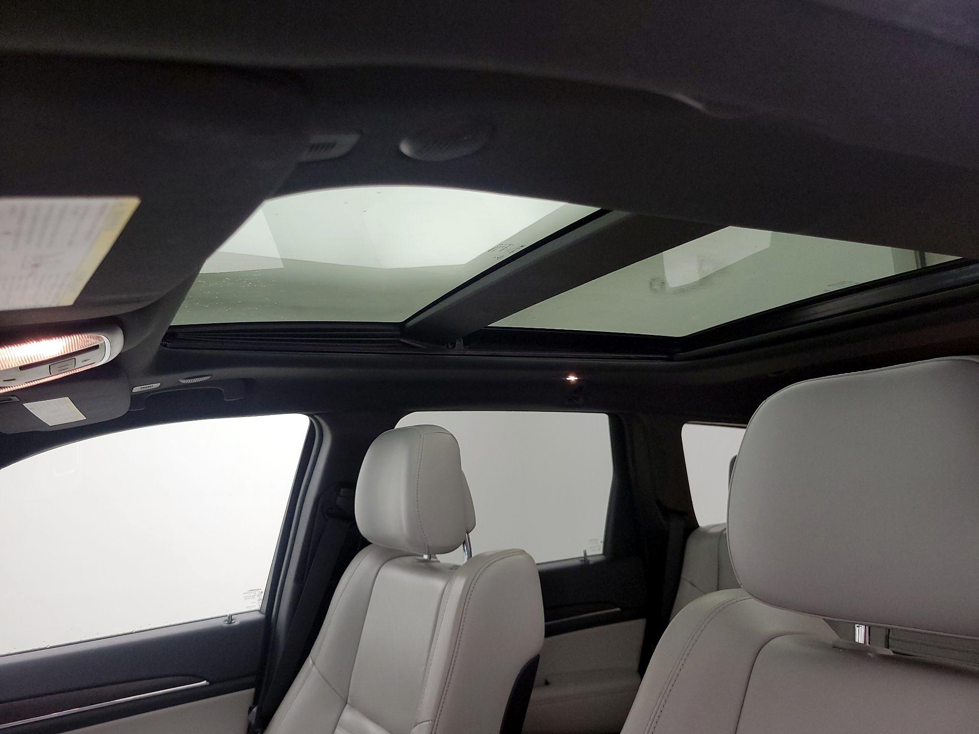 Thumbnail: 2018 Jeep Grand Cherokee - 20