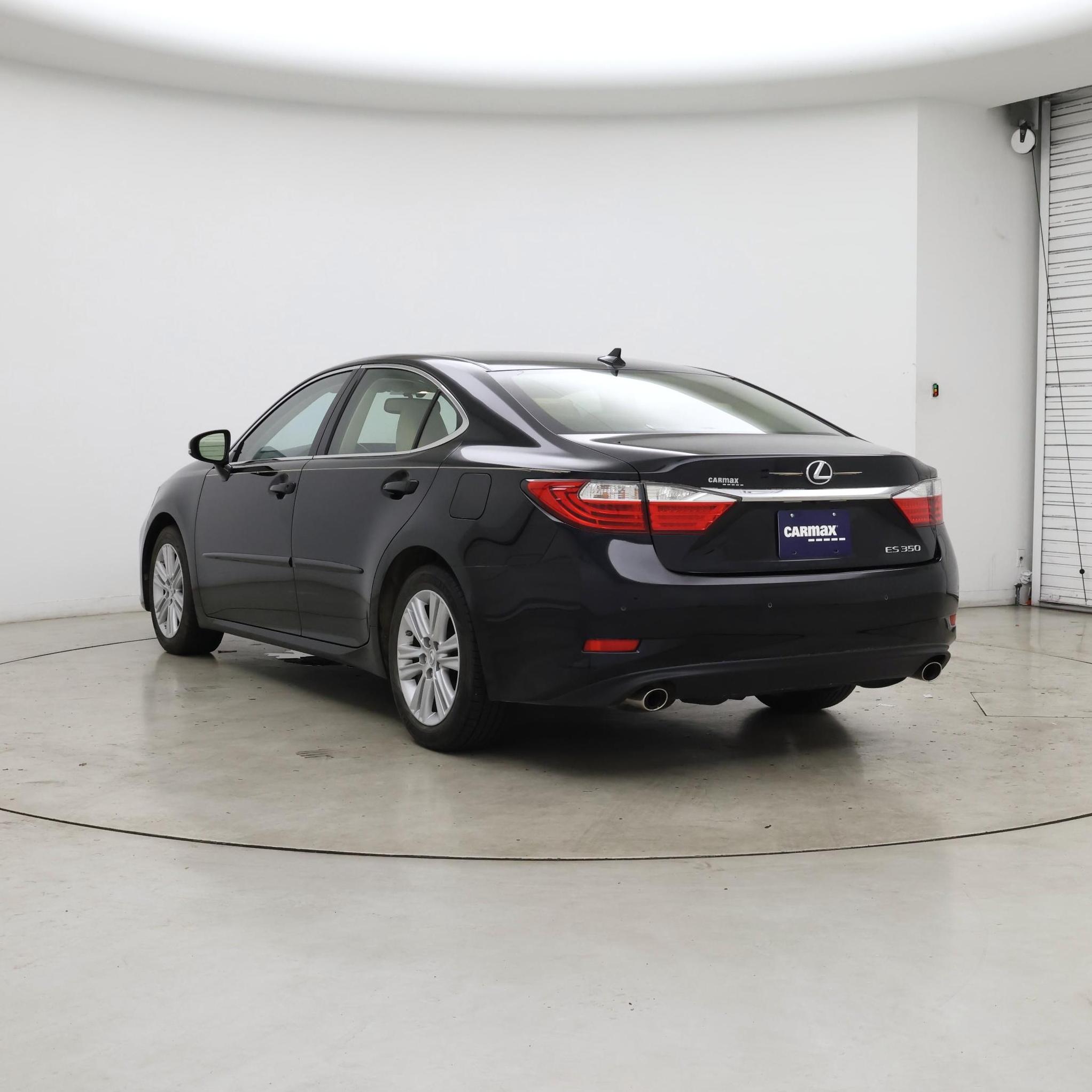 Thumbnail: 2014 Lexus ES - 2