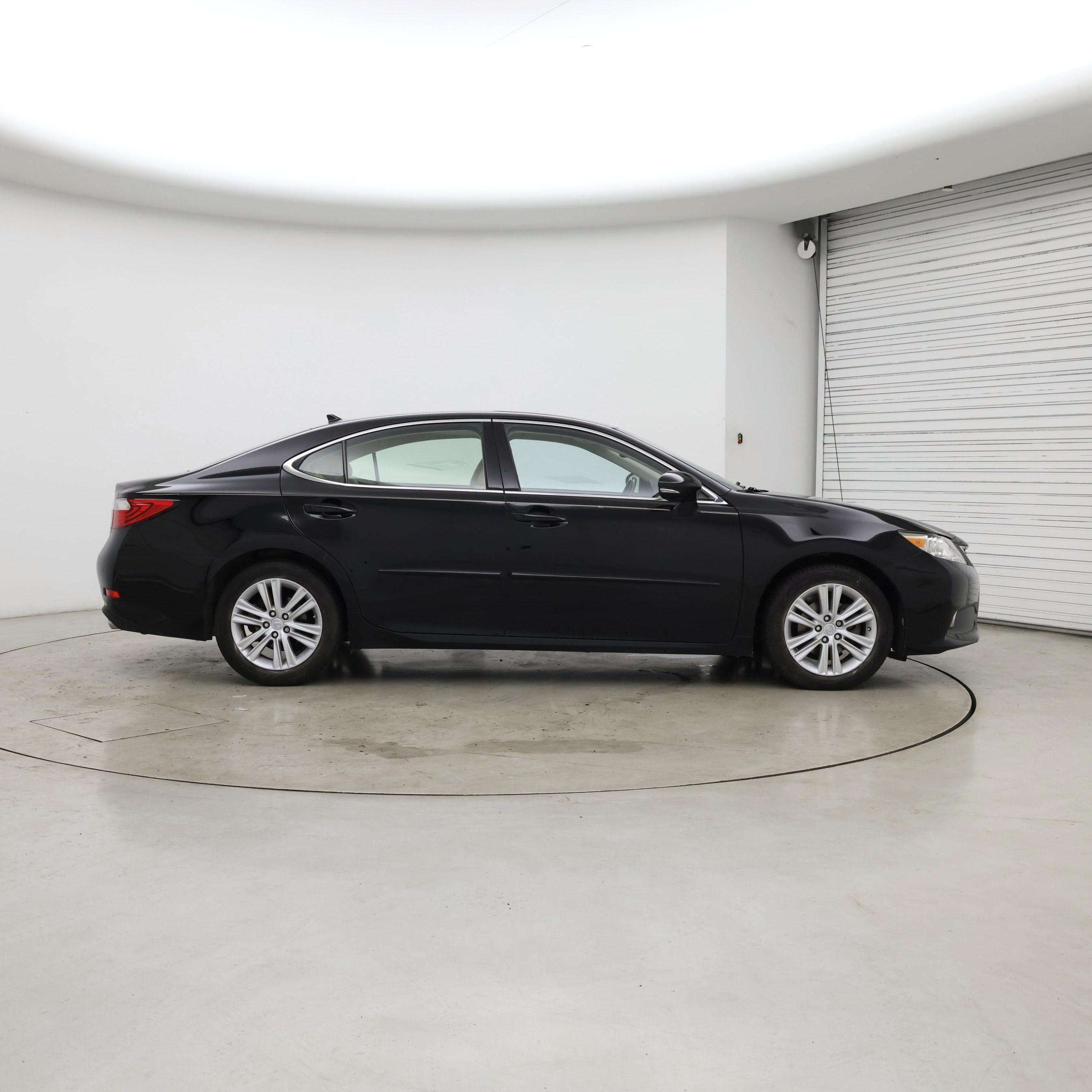 Thumbnail: 2014 Lexus ES - 7