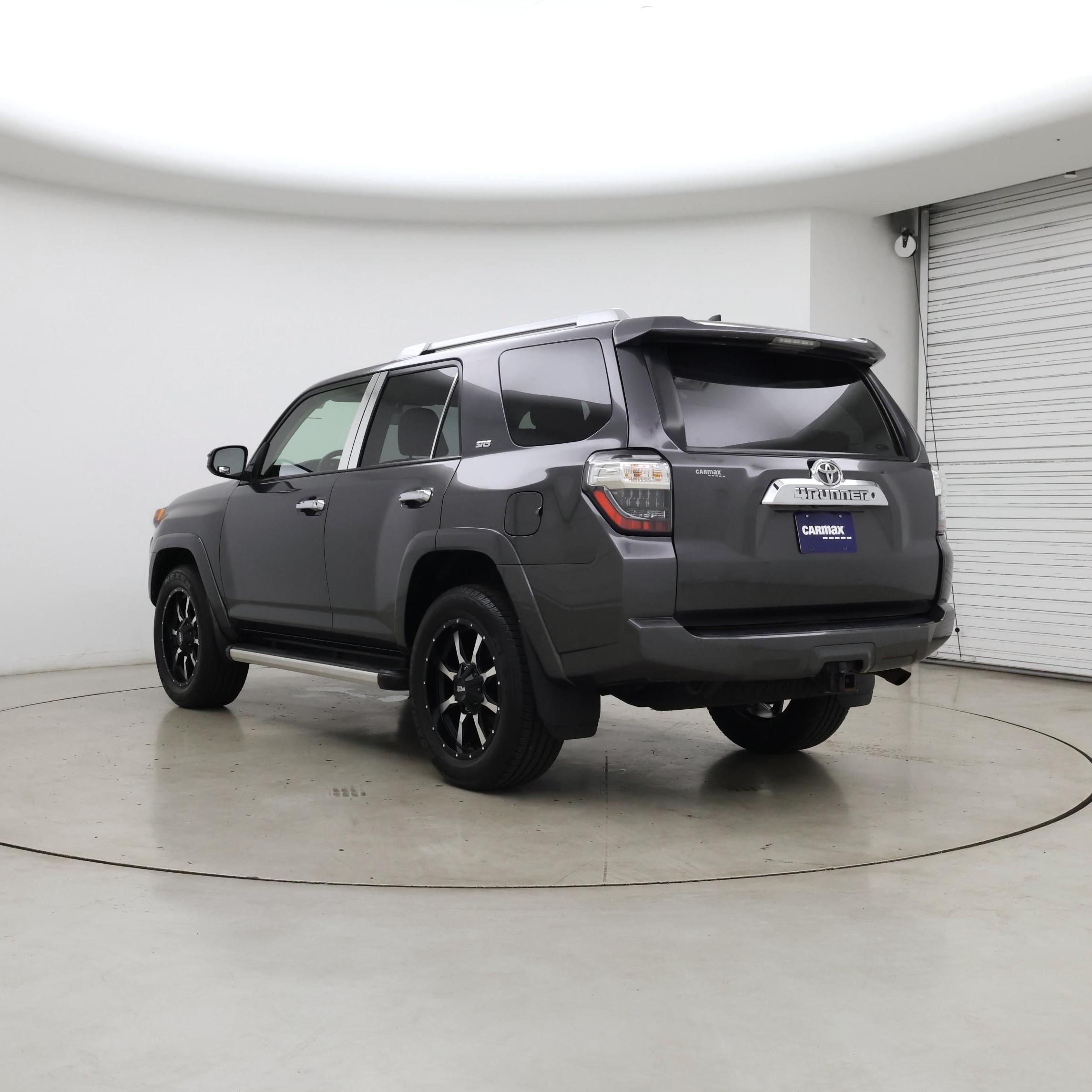 Thumbnail: 2016 Toyota 4Runner - 2