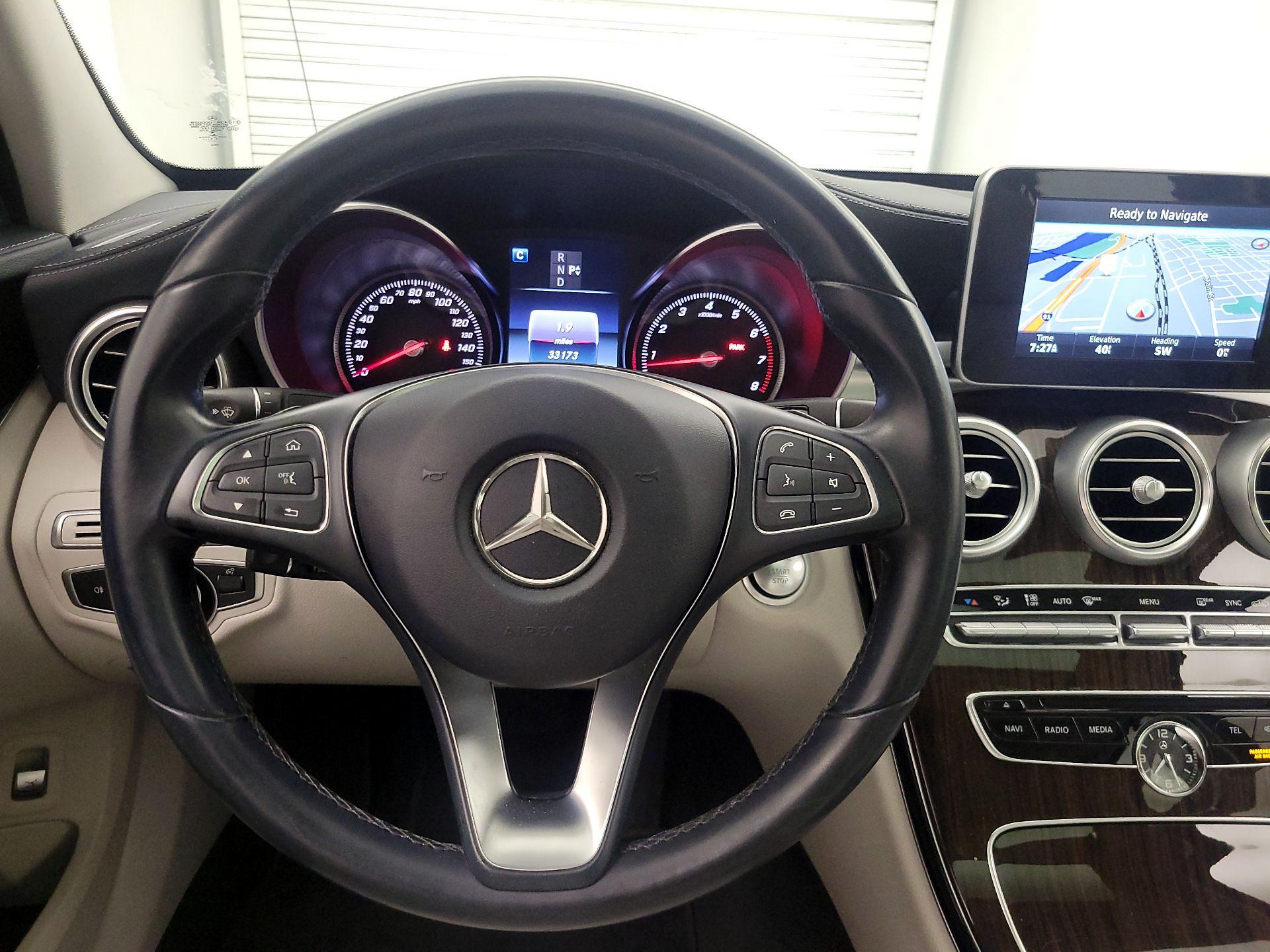Thumbnail: 2016 Mercedes-Benz C-Class - 10