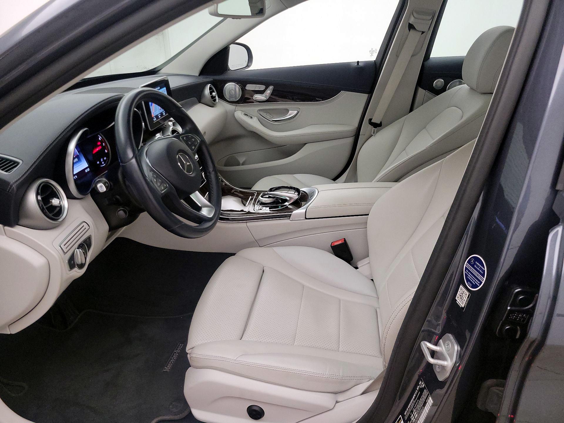 Thumbnail: 2016 Mercedes-Benz C-Class - 11