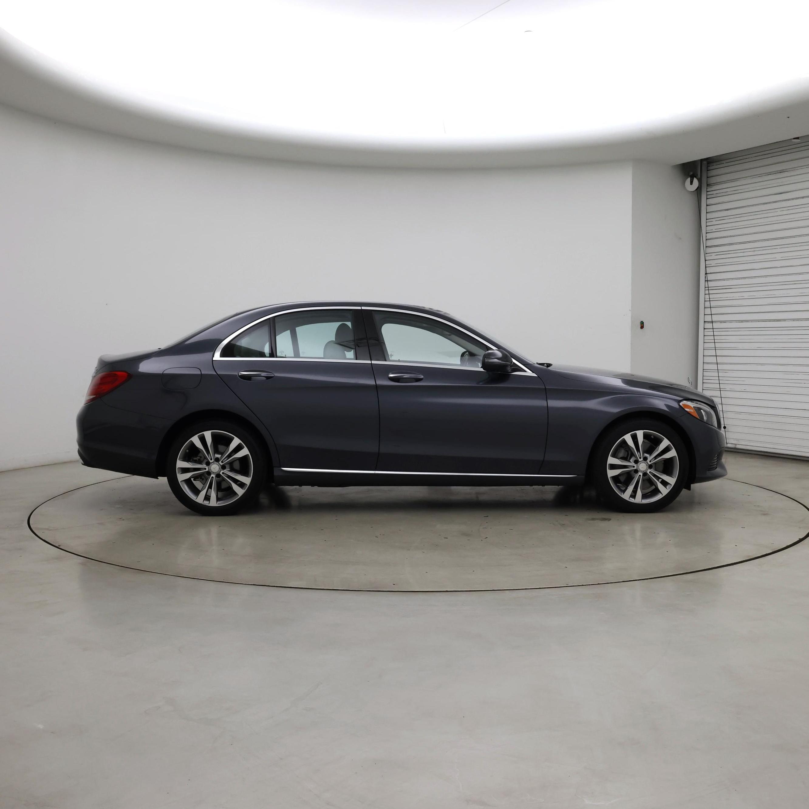 Thumbnail: 2016 Mercedes-Benz C-Class - 7