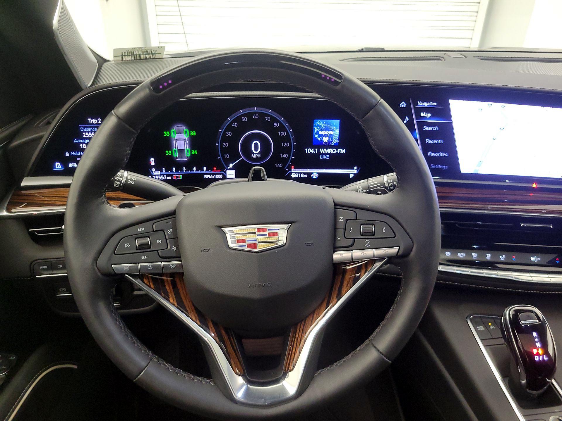 Thumbnail: 2022 Cadillac Escalade - 10