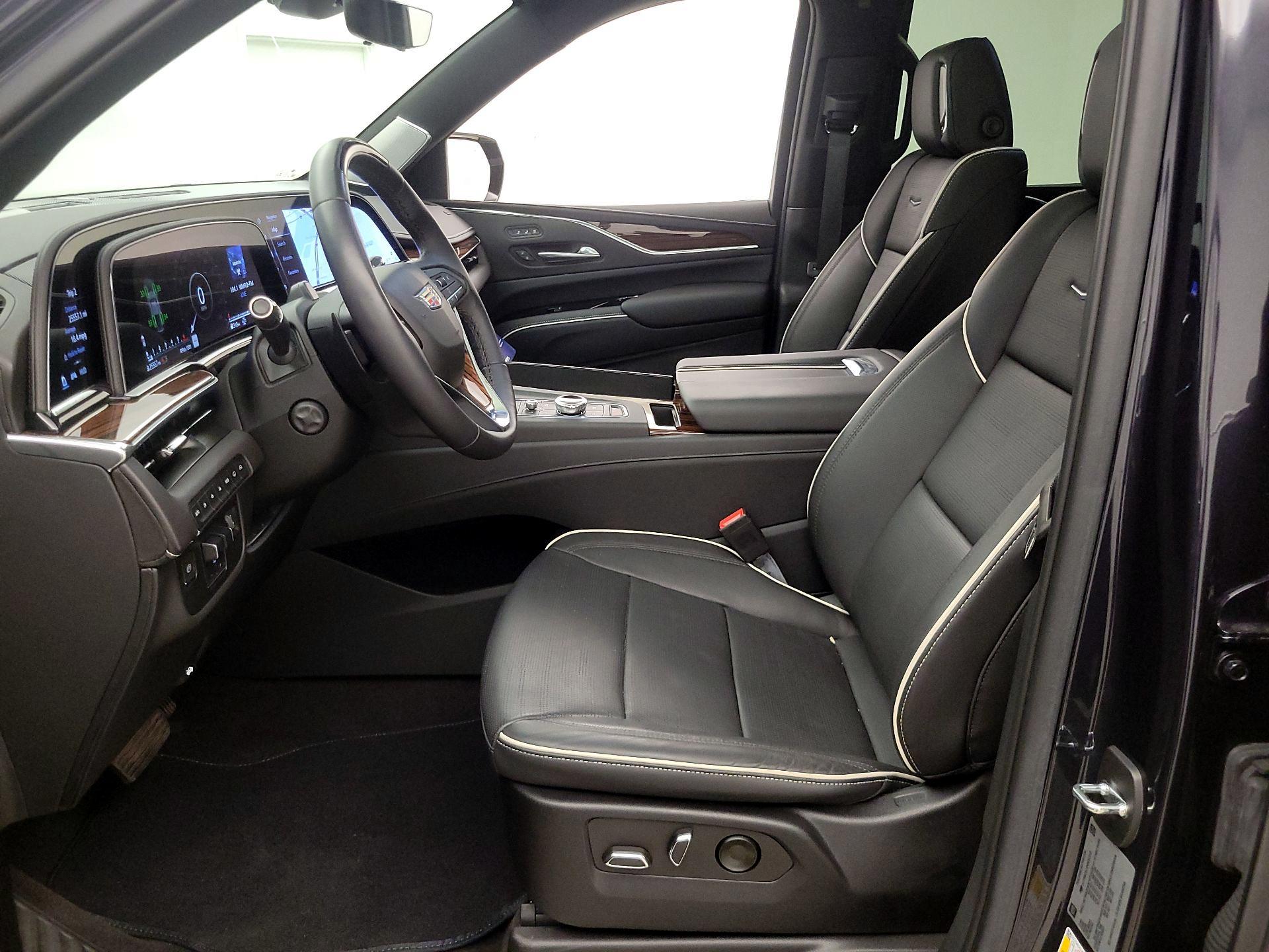 Thumbnail: 2022 Cadillac Escalade - 11