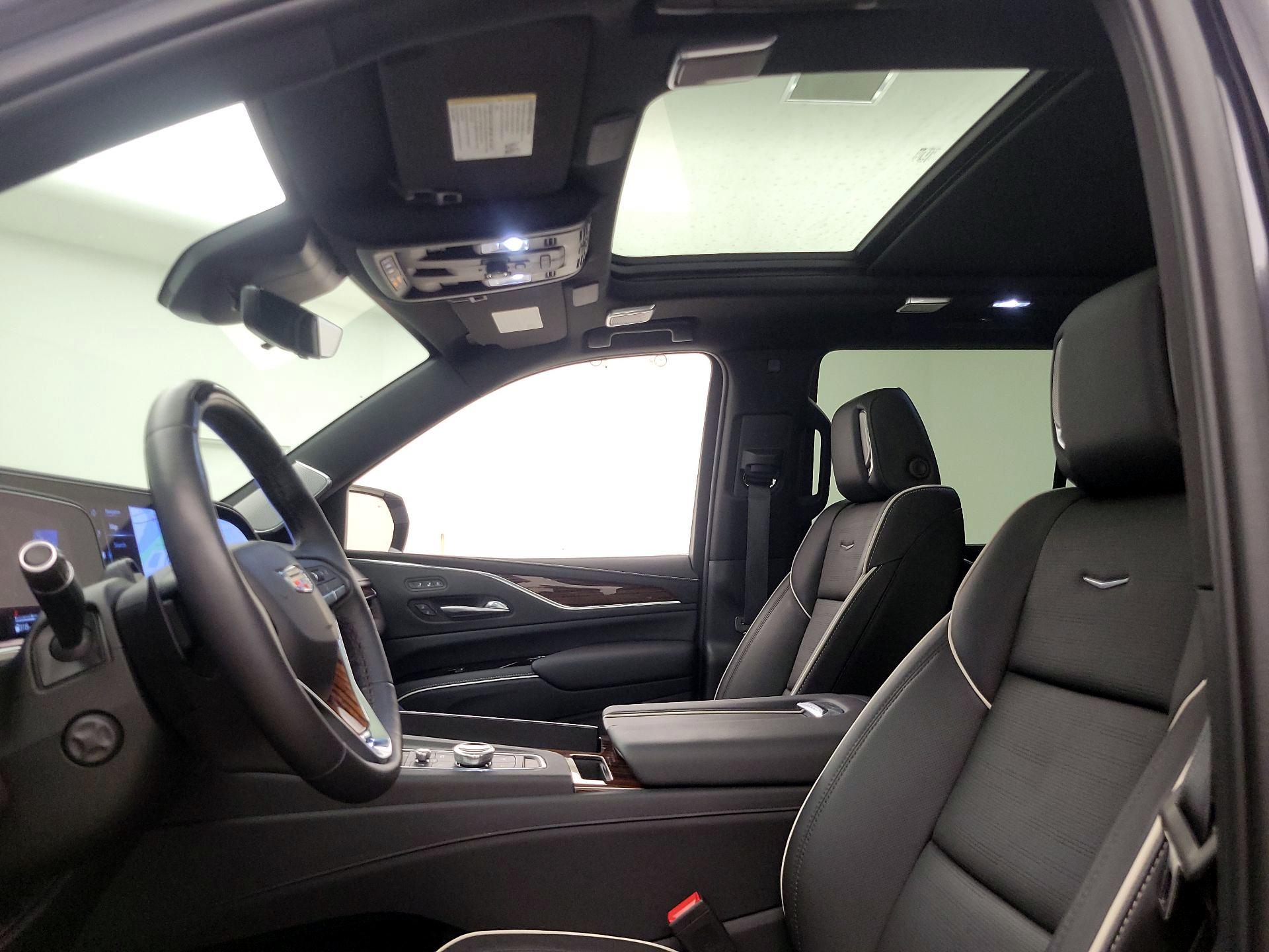 Thumbnail: 2022 Cadillac Escalade - 20