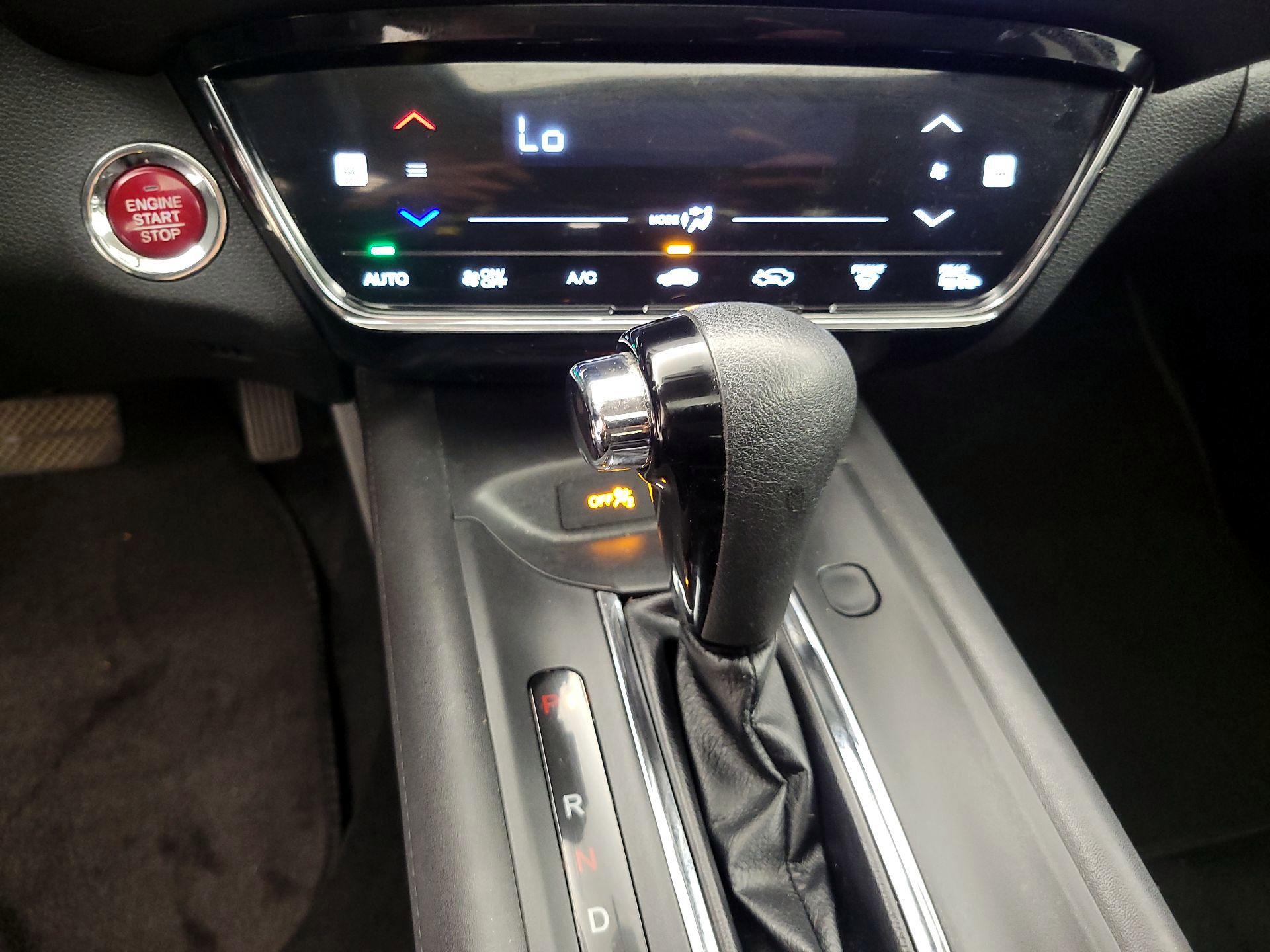 Thumbnail: 2018 Honda HR-V - 16