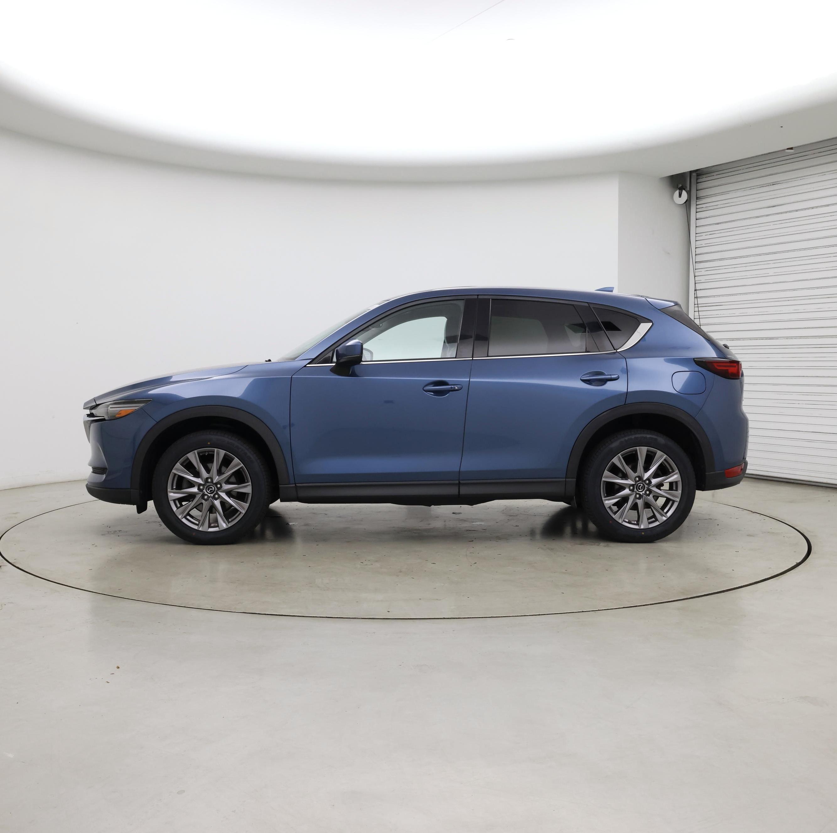 Thumbnail: 2019 Mazda CX-5 - 3
