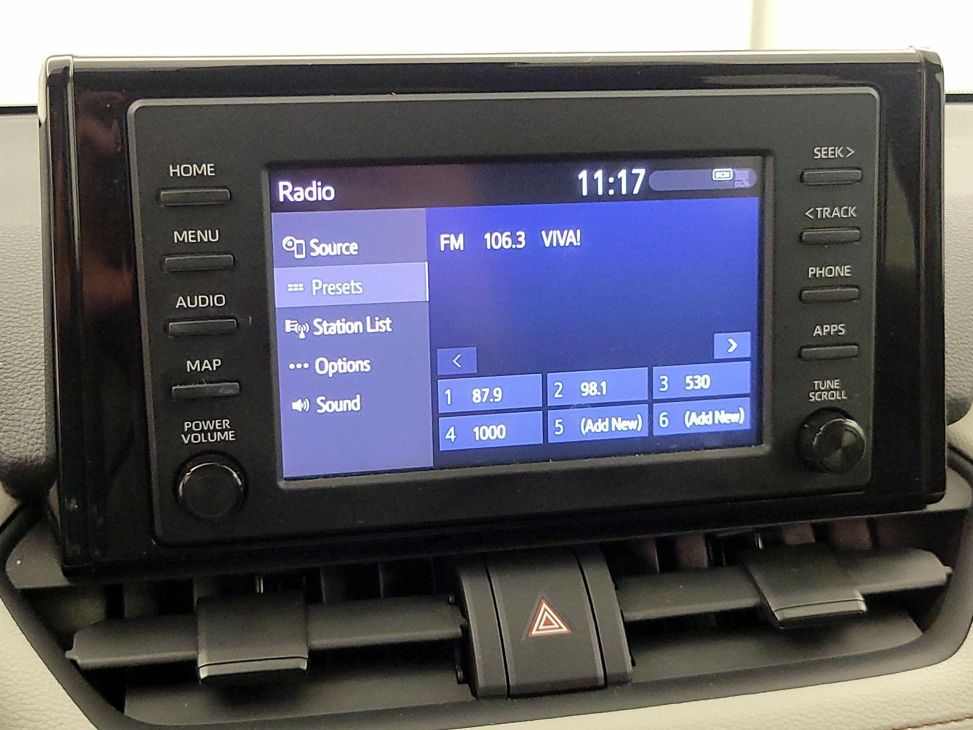 Thumbnail: 2019 Toyota RAV4 - 15