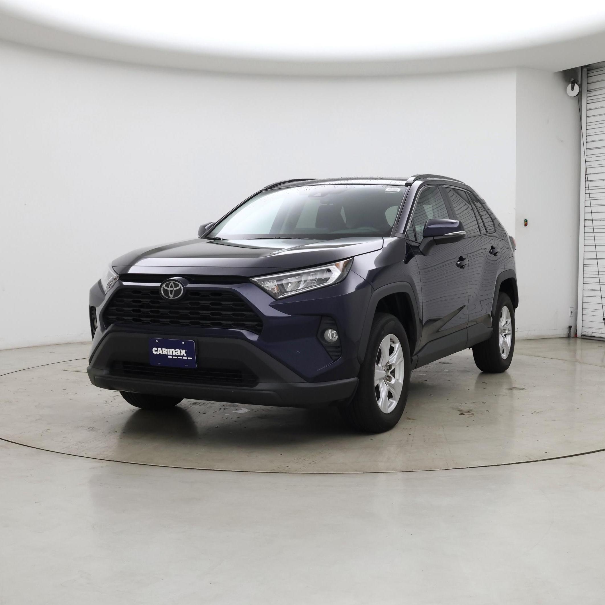 Thumbnail: 2019 Toyota RAV4 - 4