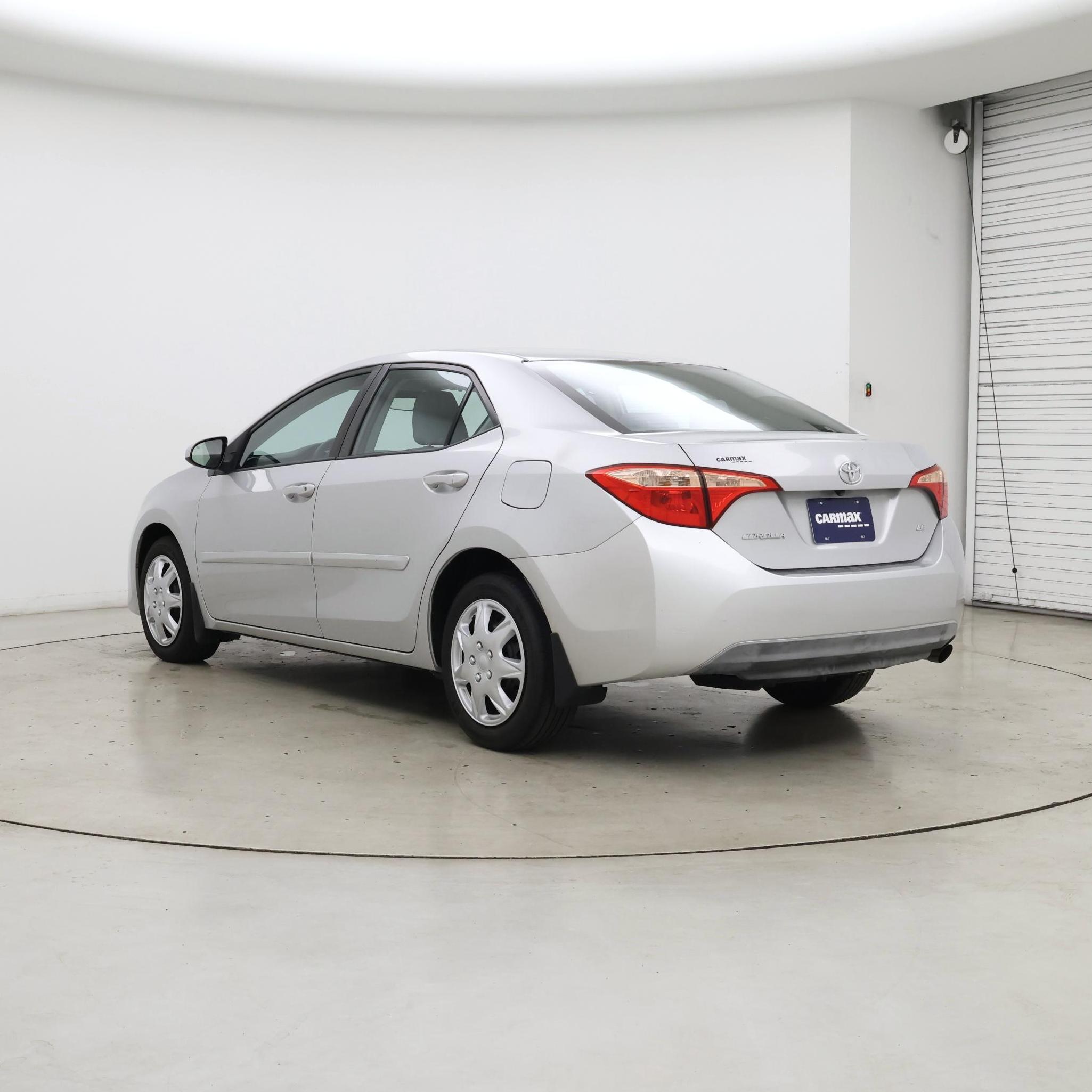 Thumbnail: 2017 Toyota Corolla - 2