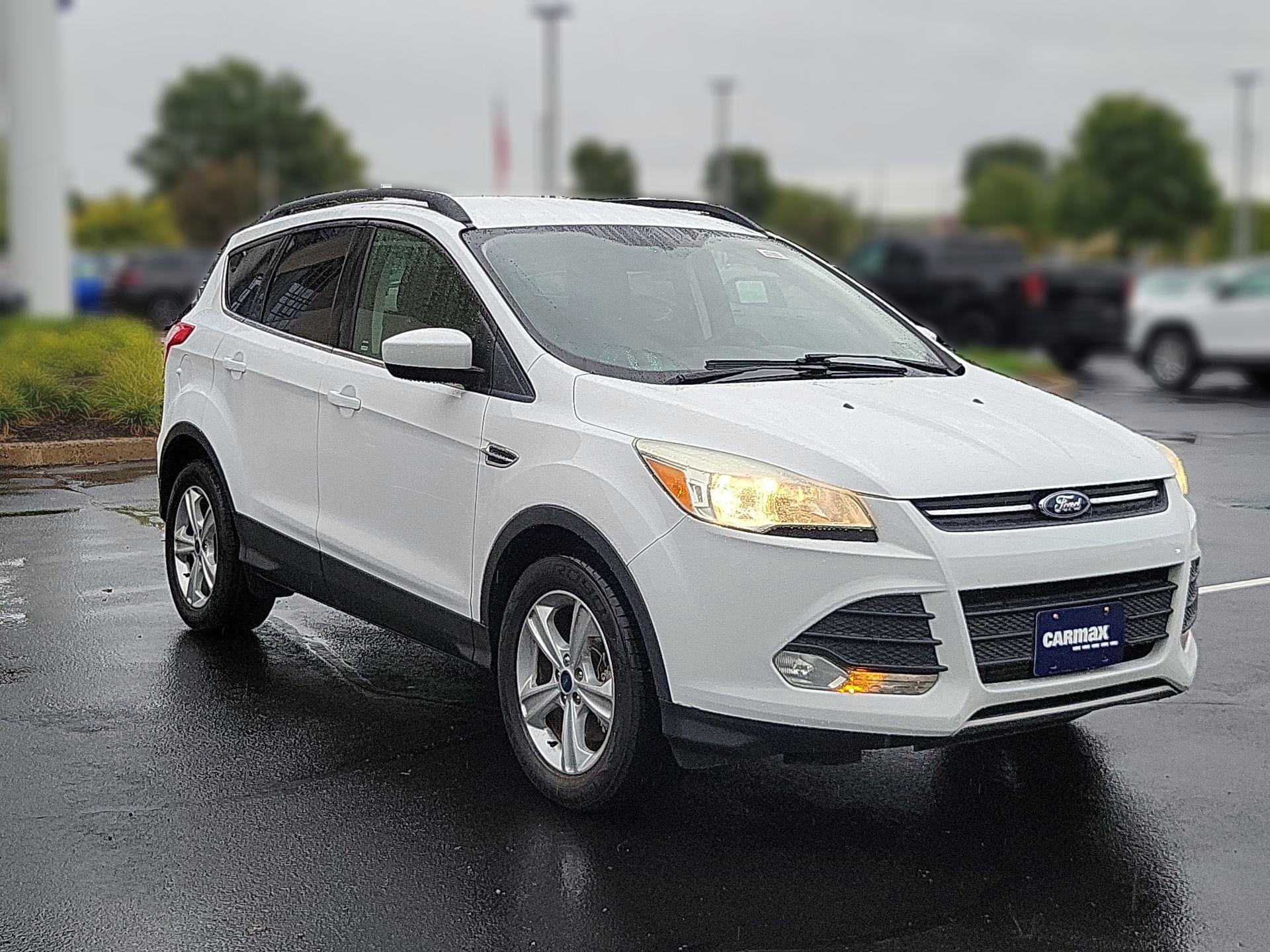 Thumbnail: 2016 Ford Escape - 1