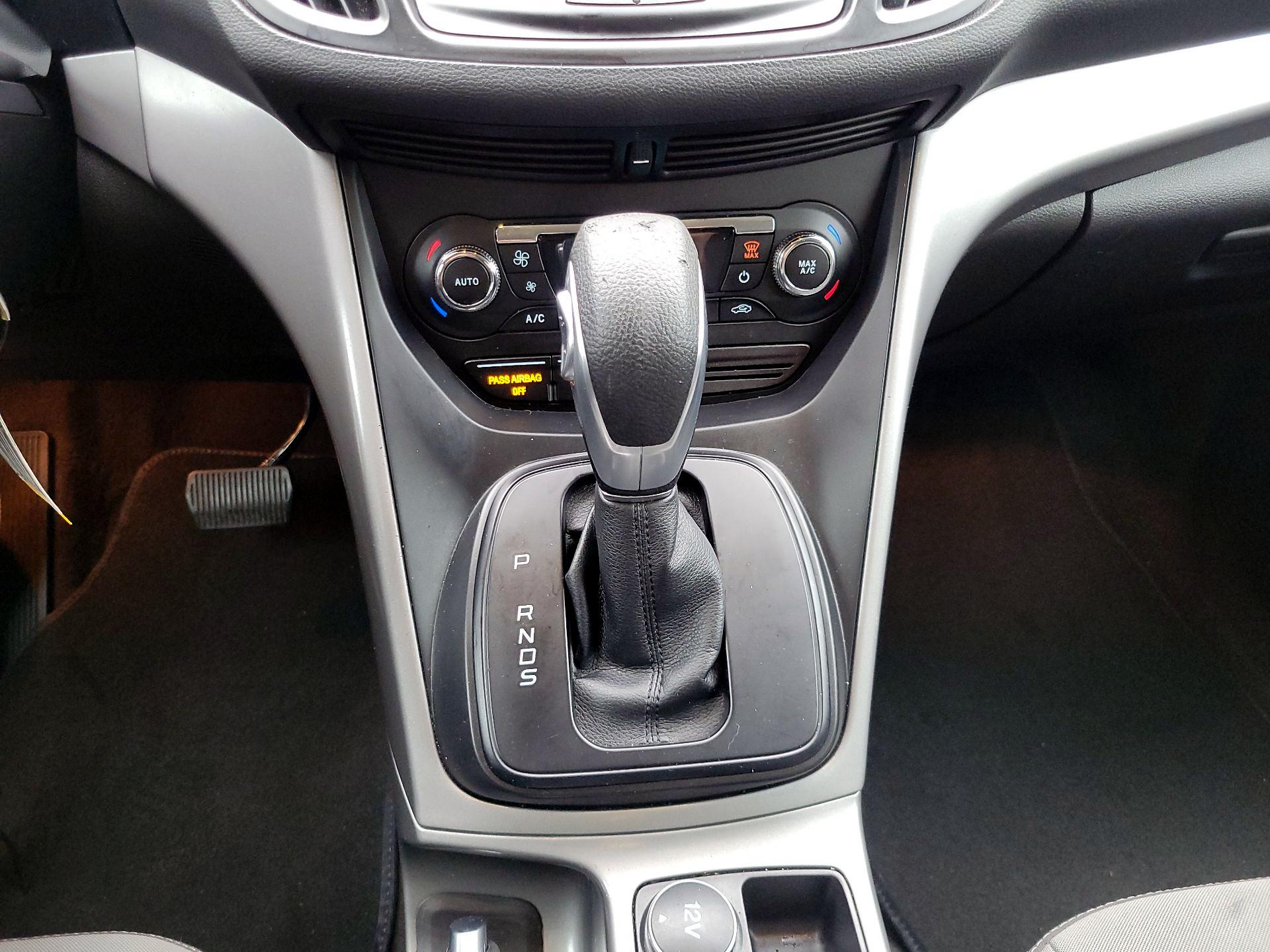Thumbnail: 2016 Ford Escape - 15