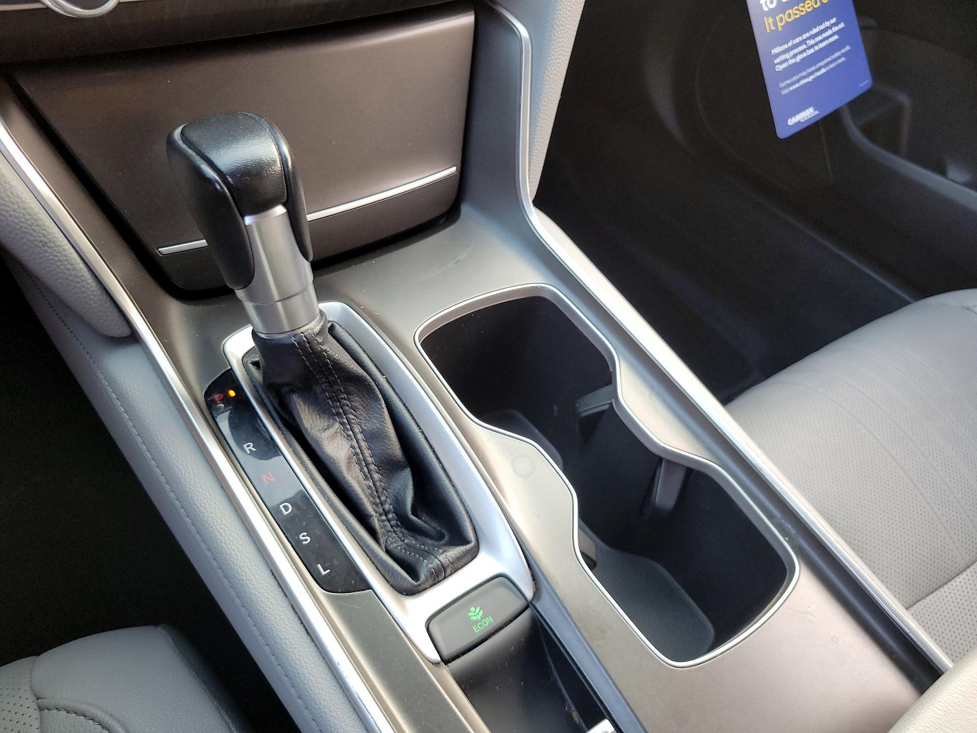 Thumbnail: 2020 Honda Accord - 17