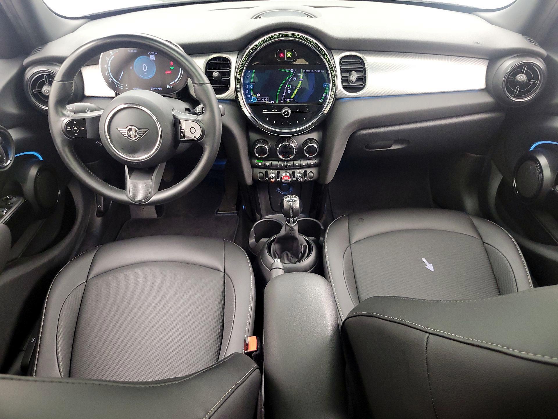 Thumbnail: 2022 MINI Cooper Hardtop - 9