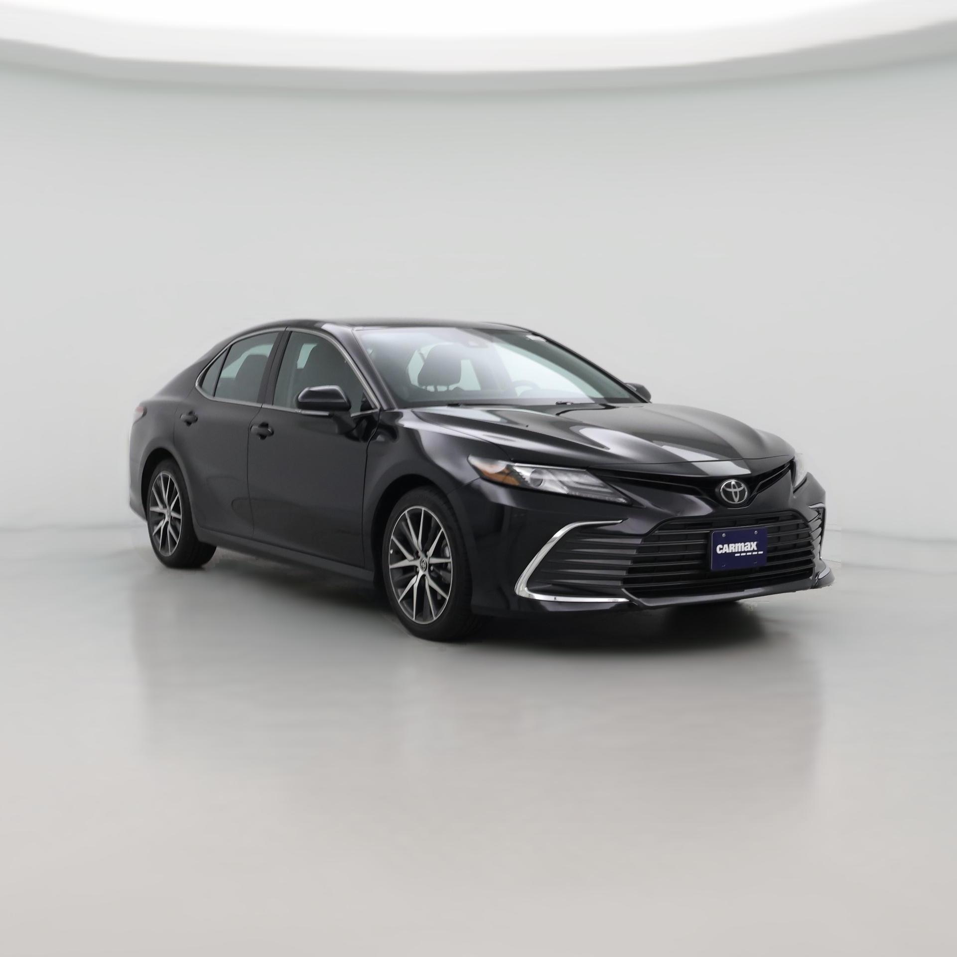 Thumbnail: 2022 Toyota Camry - 1