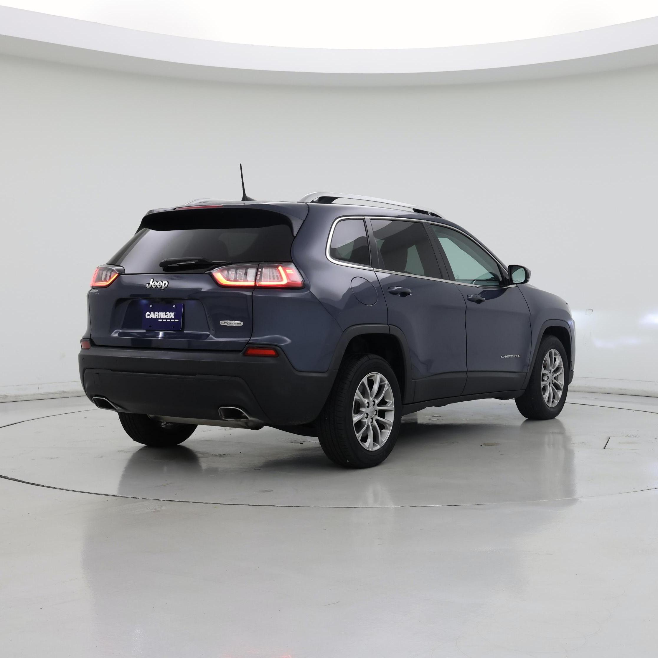 Thumbnail: 2021 Jeep Cherokee - 8