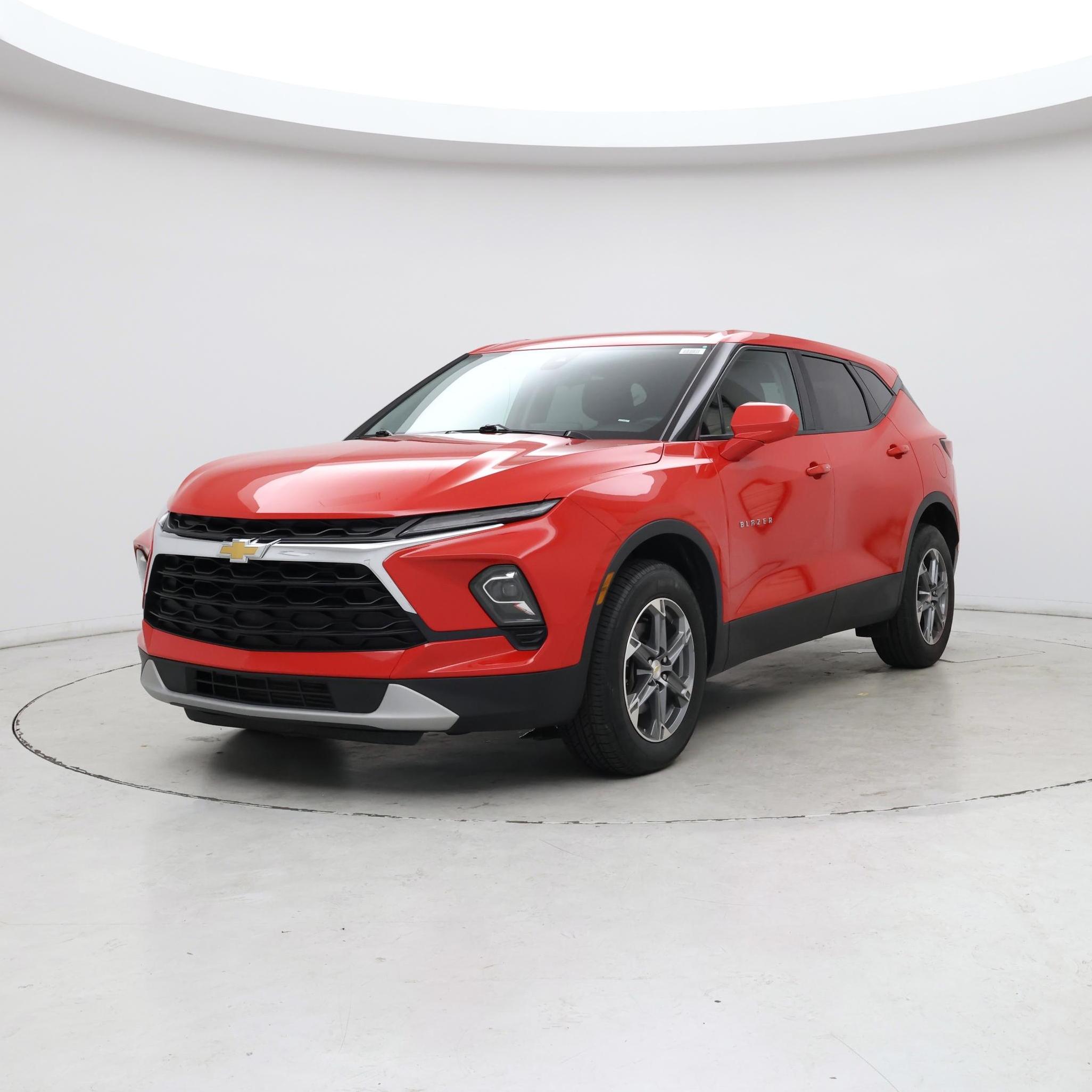 Thumbnail: 2023 Chevrolet Blazer - 4