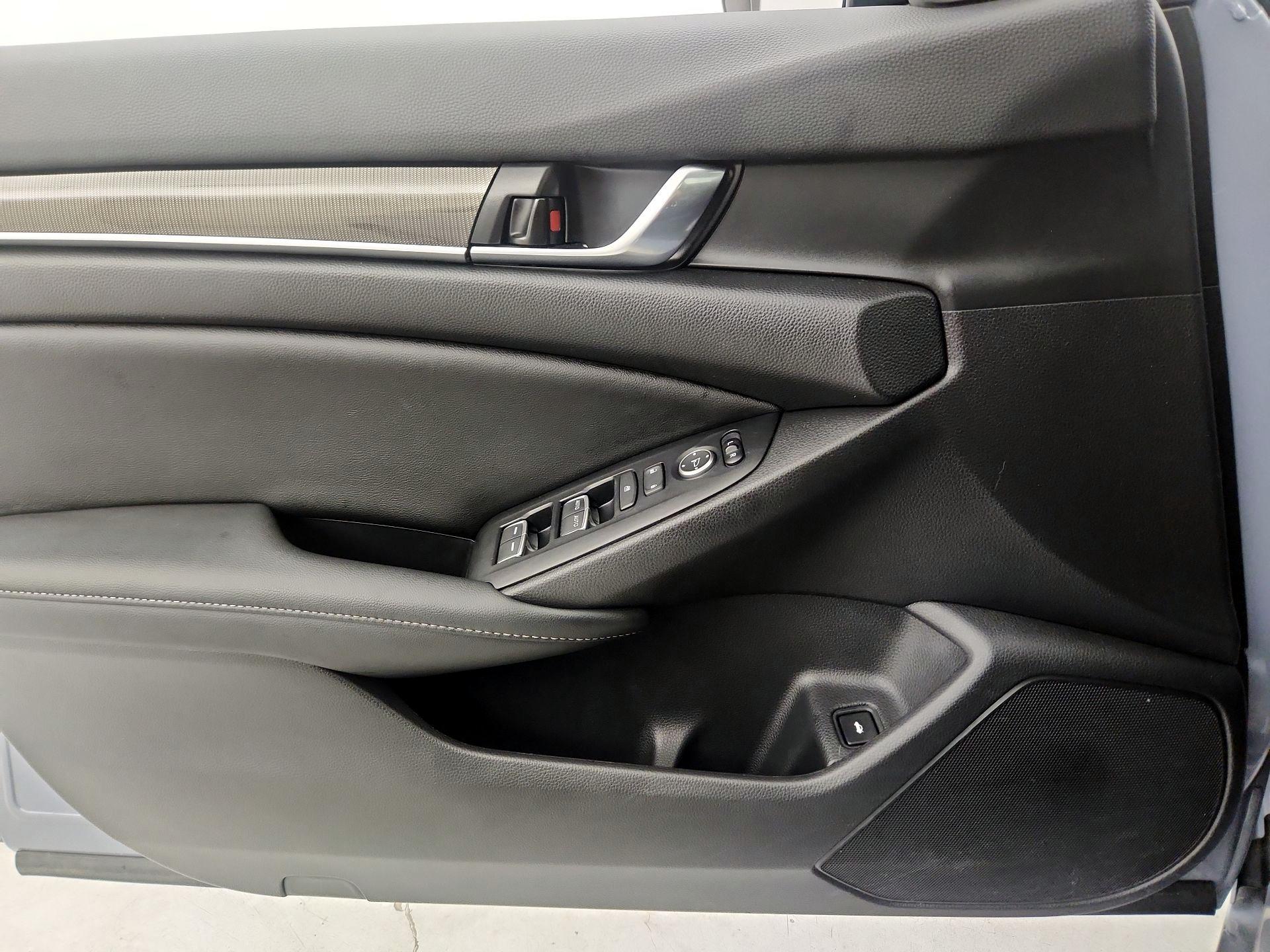Thumbnail: 2022 Honda Accord - 12