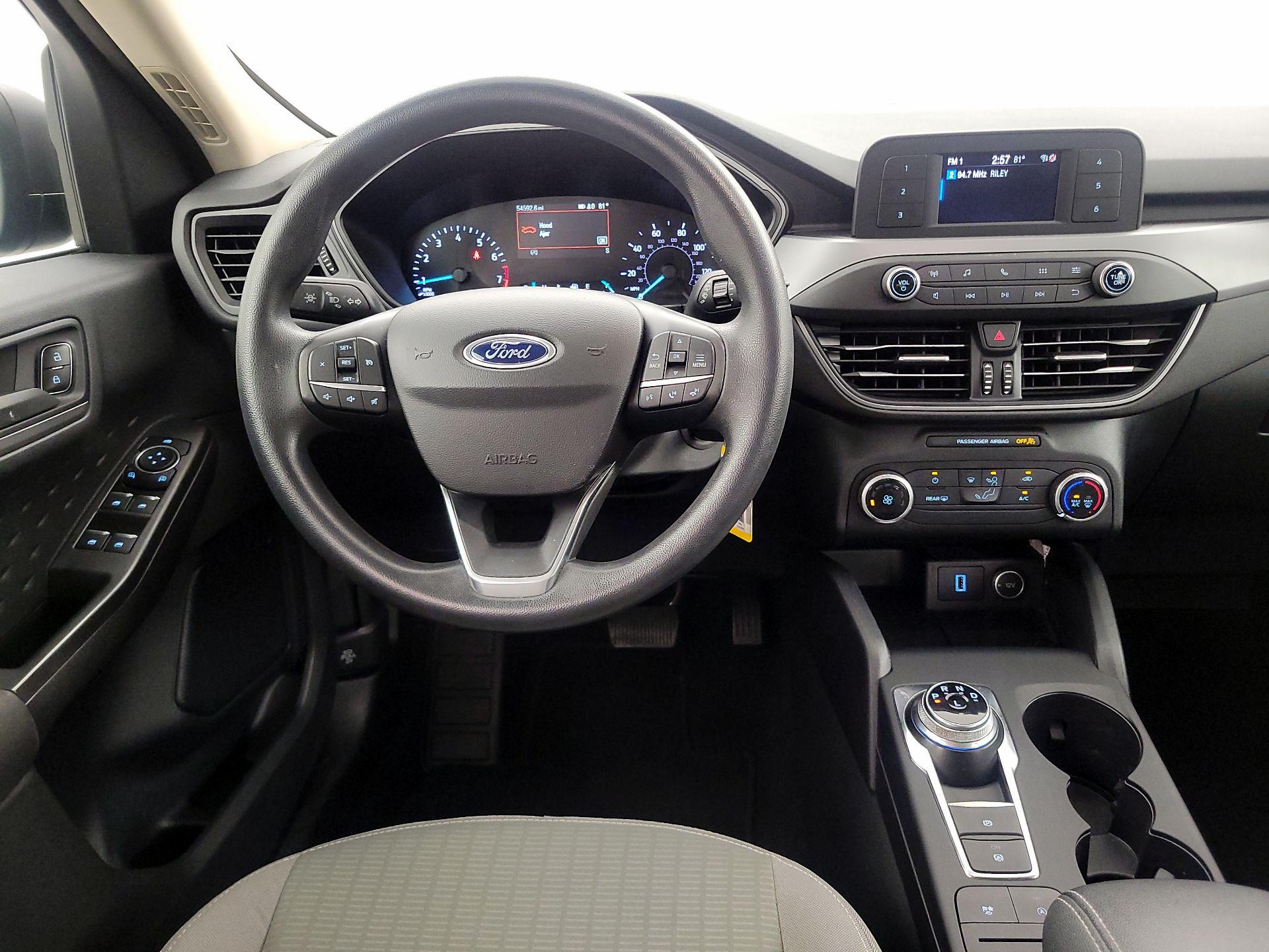 Thumbnail: 2020 Ford Escape - 10
