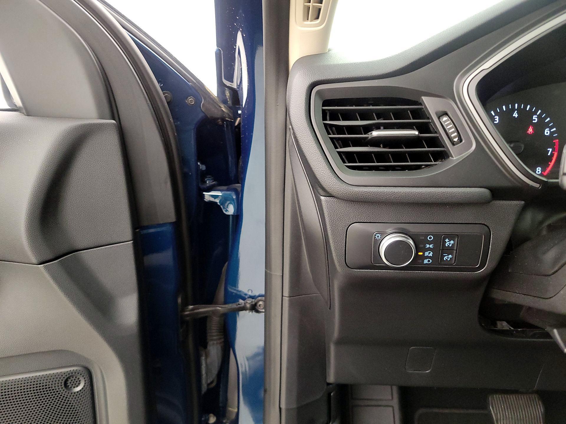 Thumbnail: 2020 Ford Escape - 13
