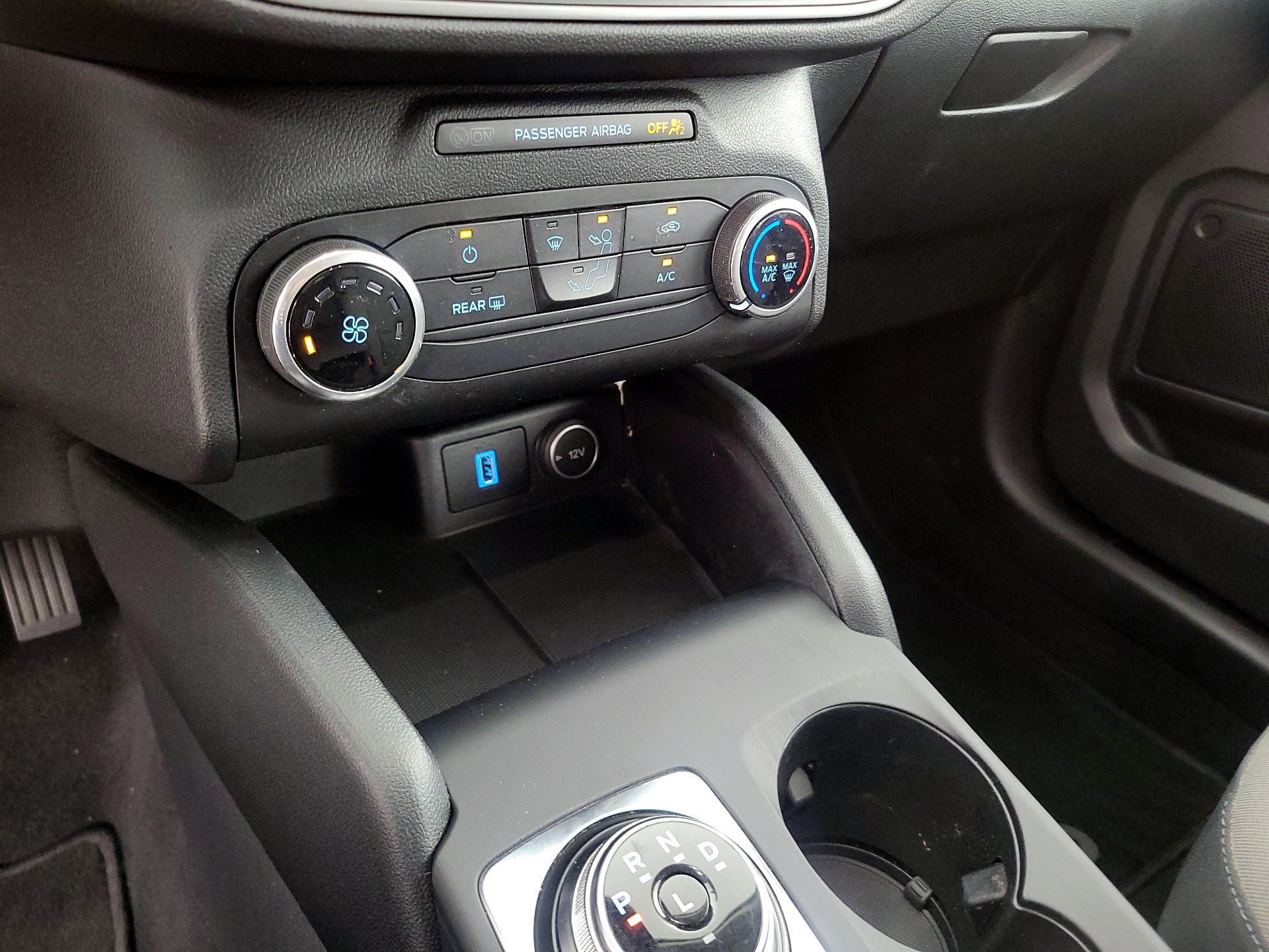 Thumbnail: 2020 Ford Escape - 16