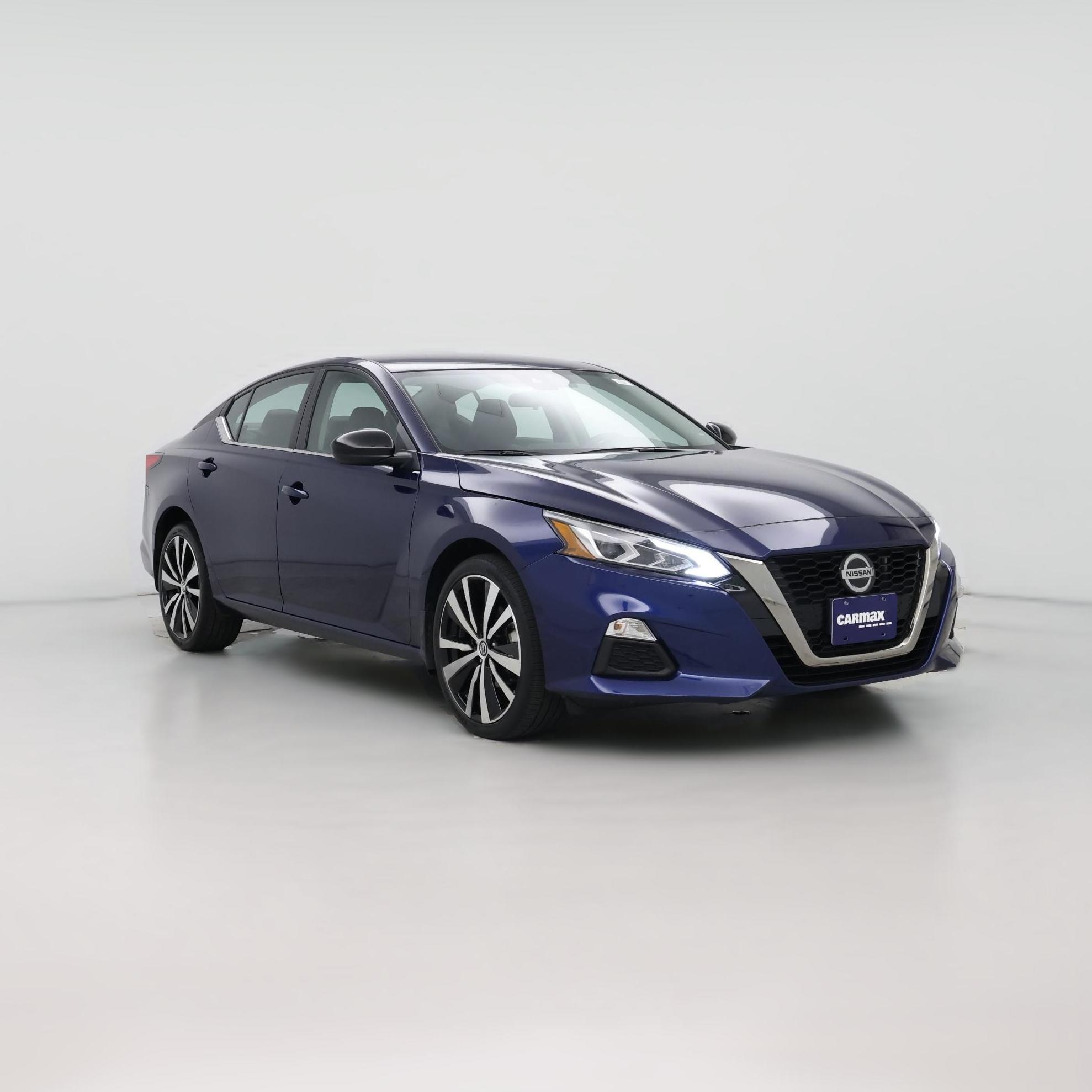 Thumbnail: 2022 Nissan Altima - 1