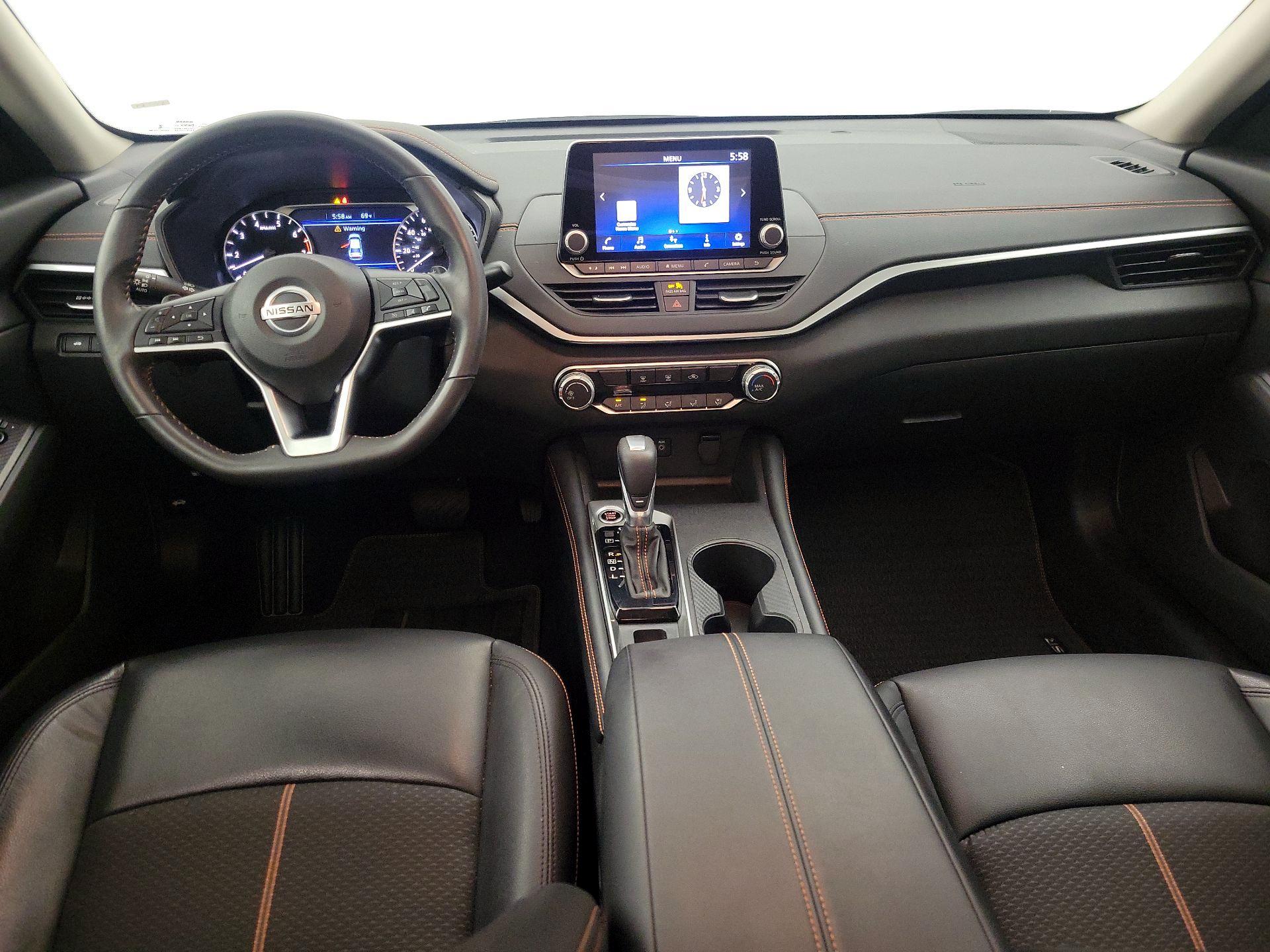 Thumbnail: 2022 Nissan Altima - 9