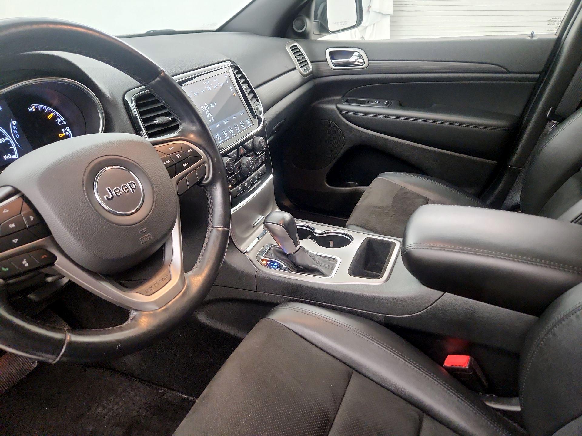 Thumbnail: 2021 Jeep Grand Cherokee - 11
