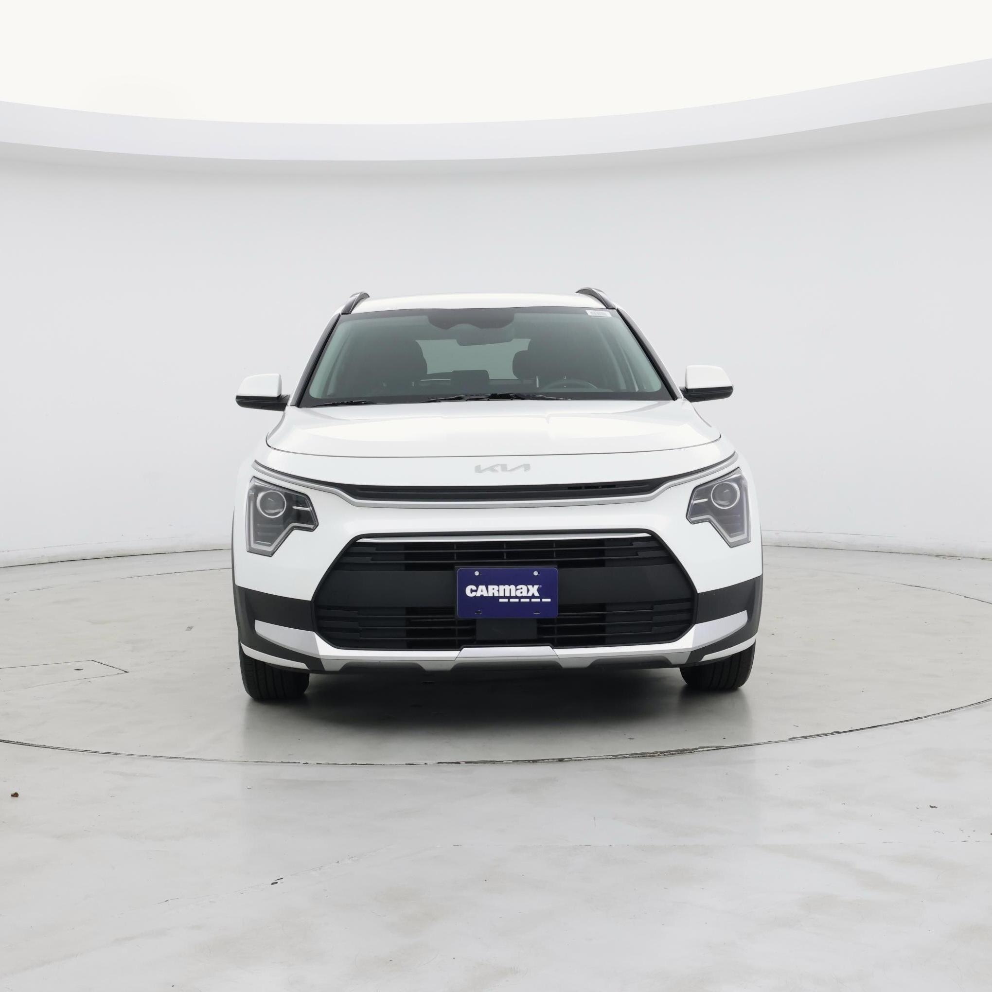 Thumbnail: 2023 Kia Niro - 5