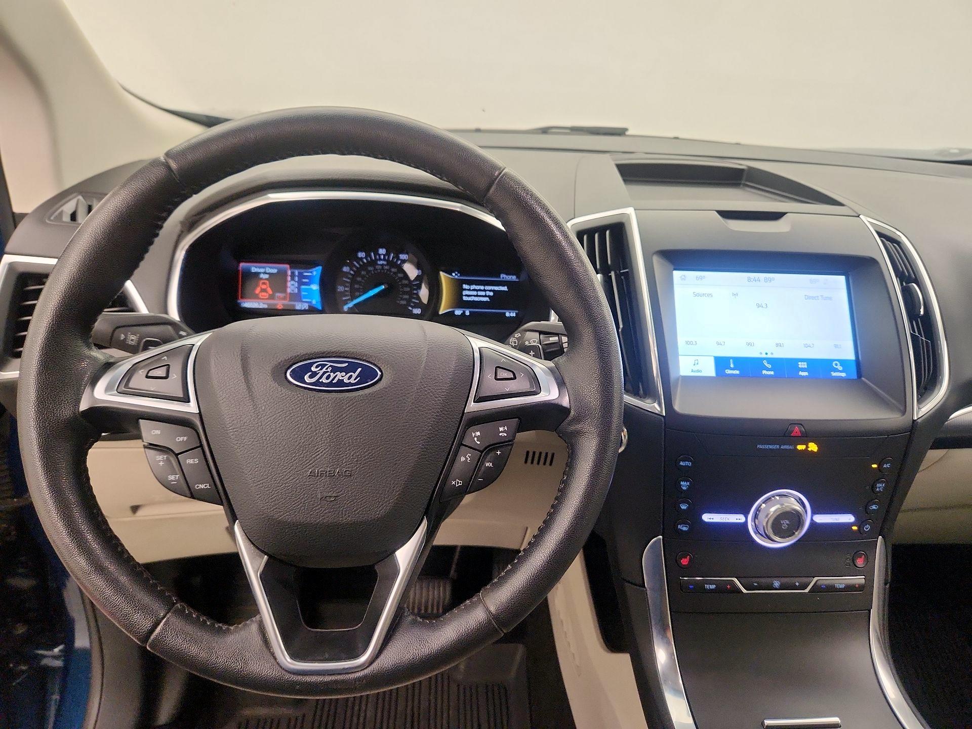 Thumbnail: 2020 Ford Edge - 9