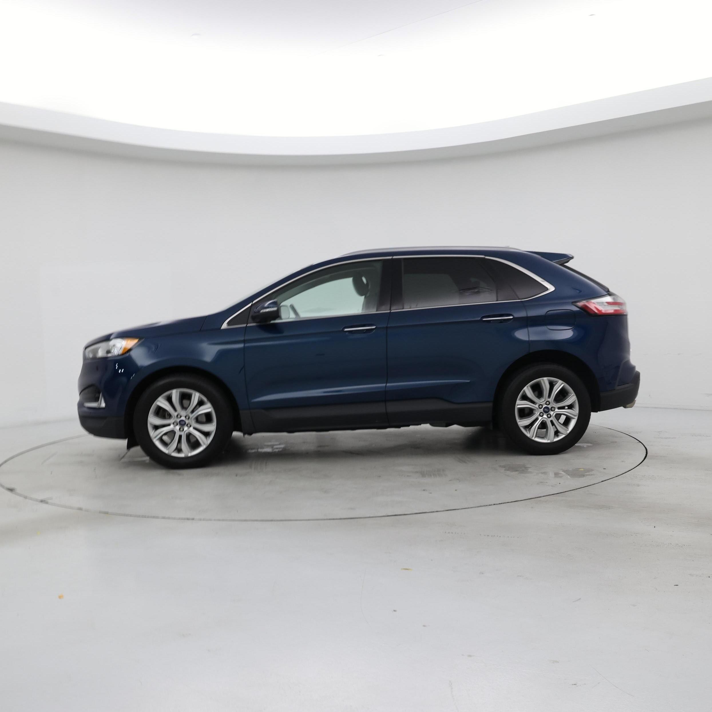 Thumbnail: 2020 Ford Edge - 3