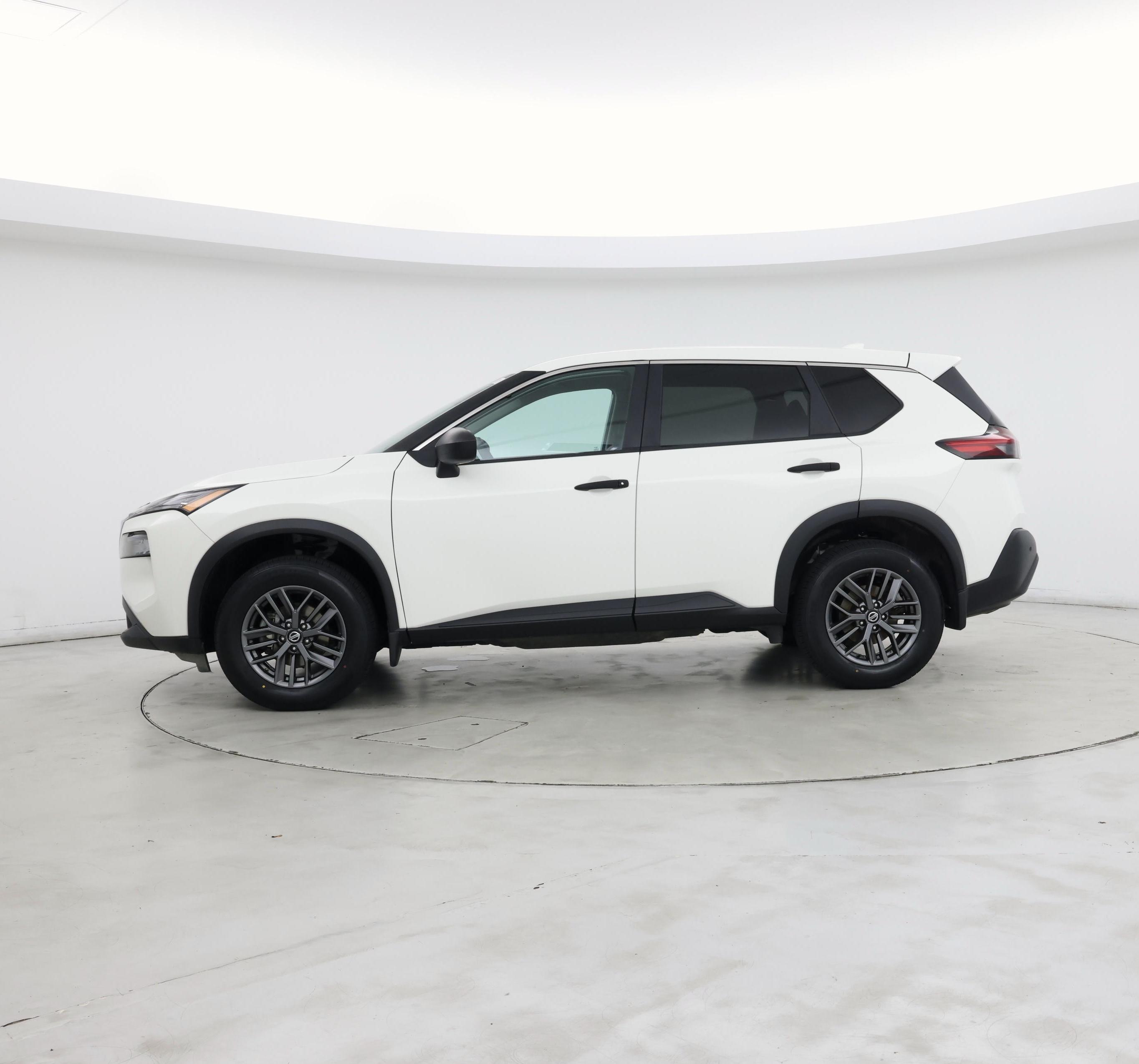 Thumbnail: 2021 Nissan Rogue - 3
