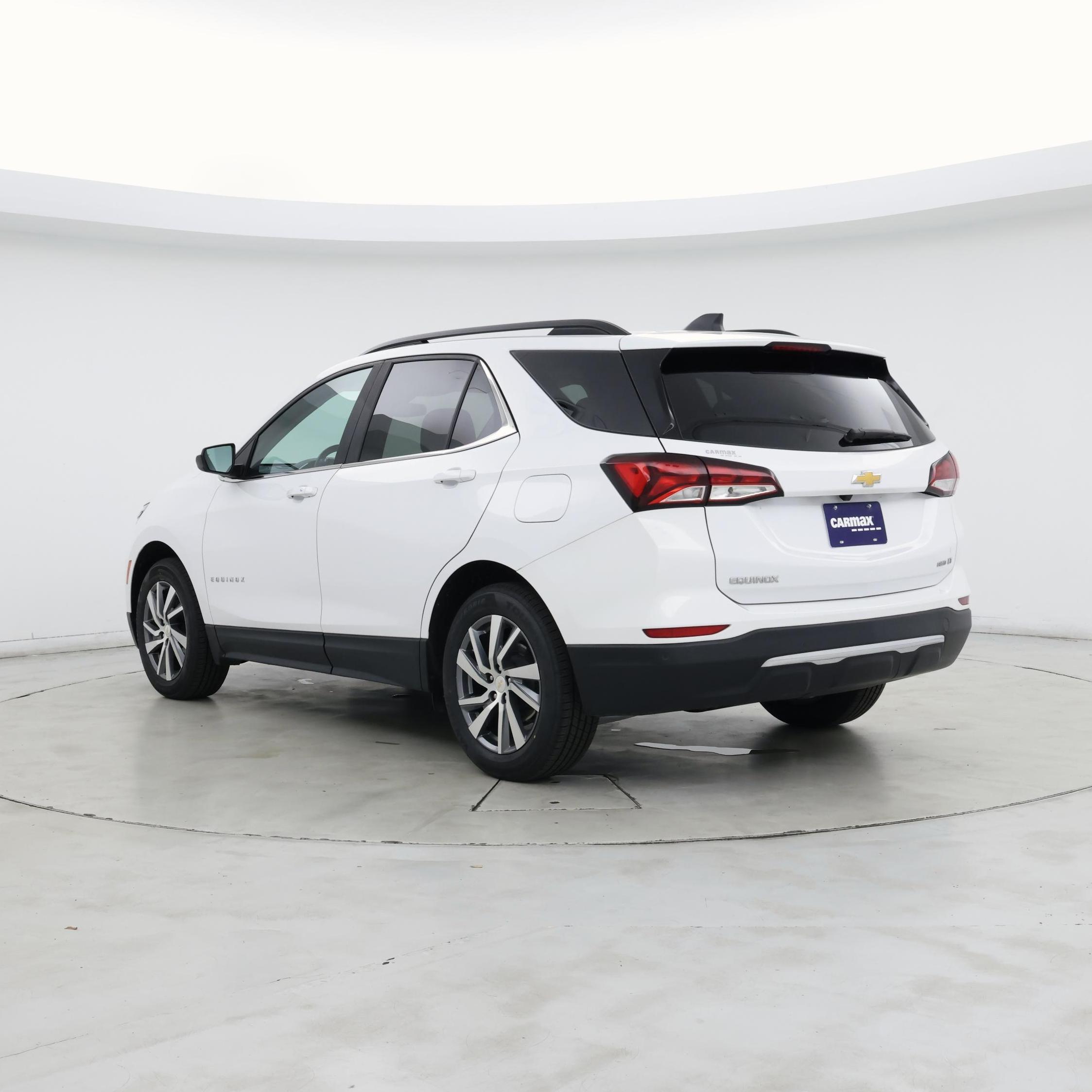 Thumbnail: 2022 Chevrolet Equinox - 2