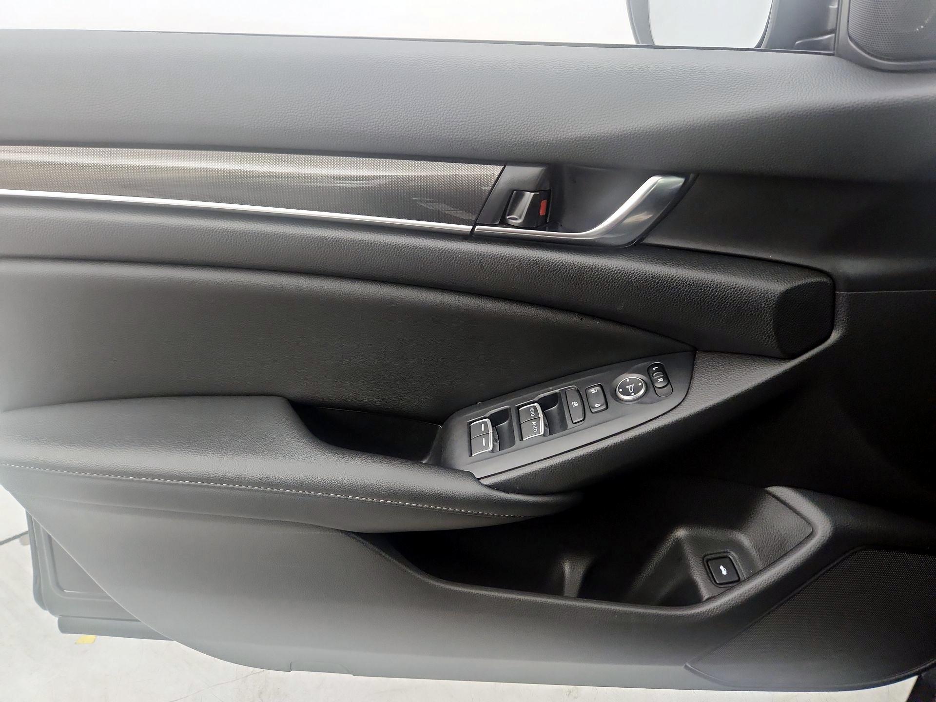 Thumbnail: 2021 Honda Accord - 12