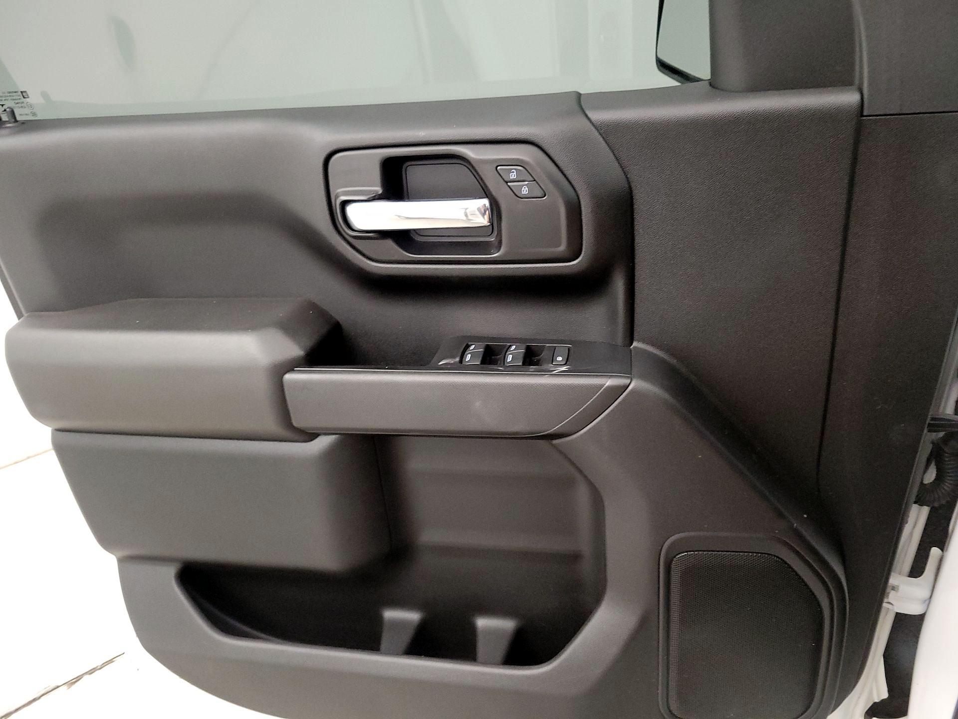 Thumbnail: 2022 Chevrolet Silverado 1500 - 12