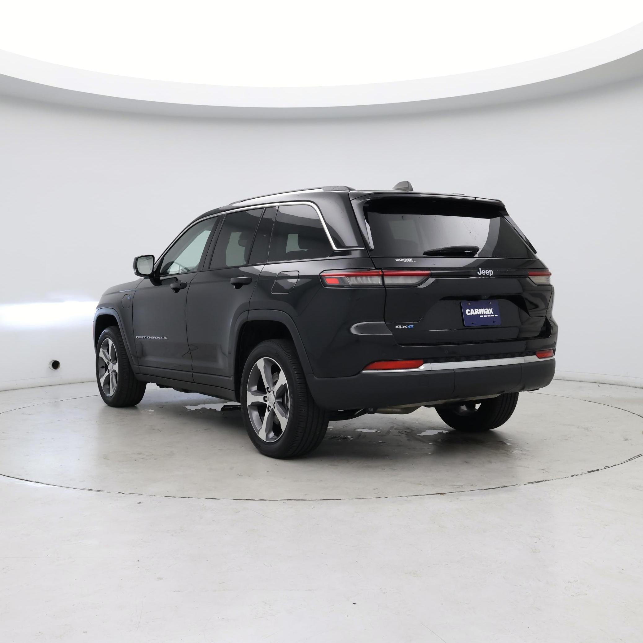 Thumbnail: 2023 Jeep Grand Cherokee - 2