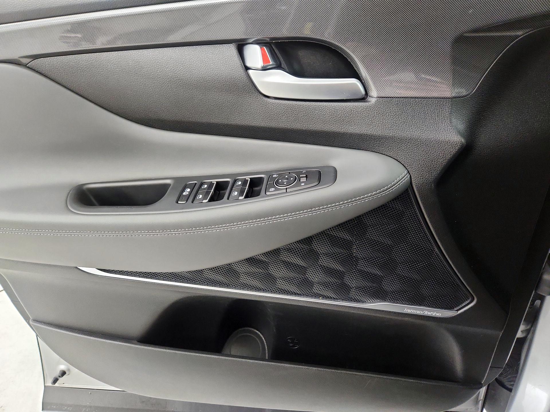 Thumbnail: 2022 Hyundai Santa Fe - 12