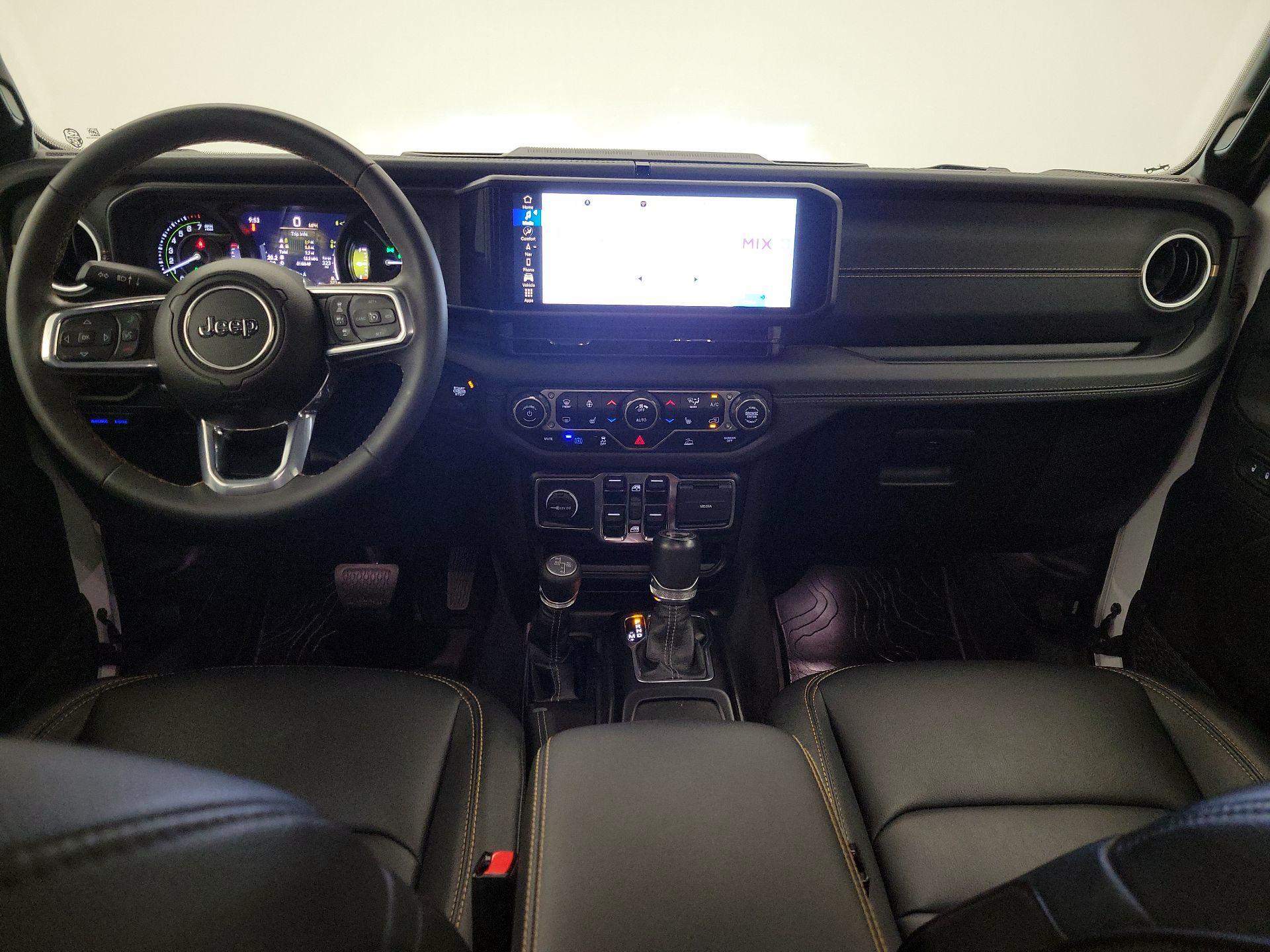 Thumbnail: 2024 Jeep Wrangler - 9