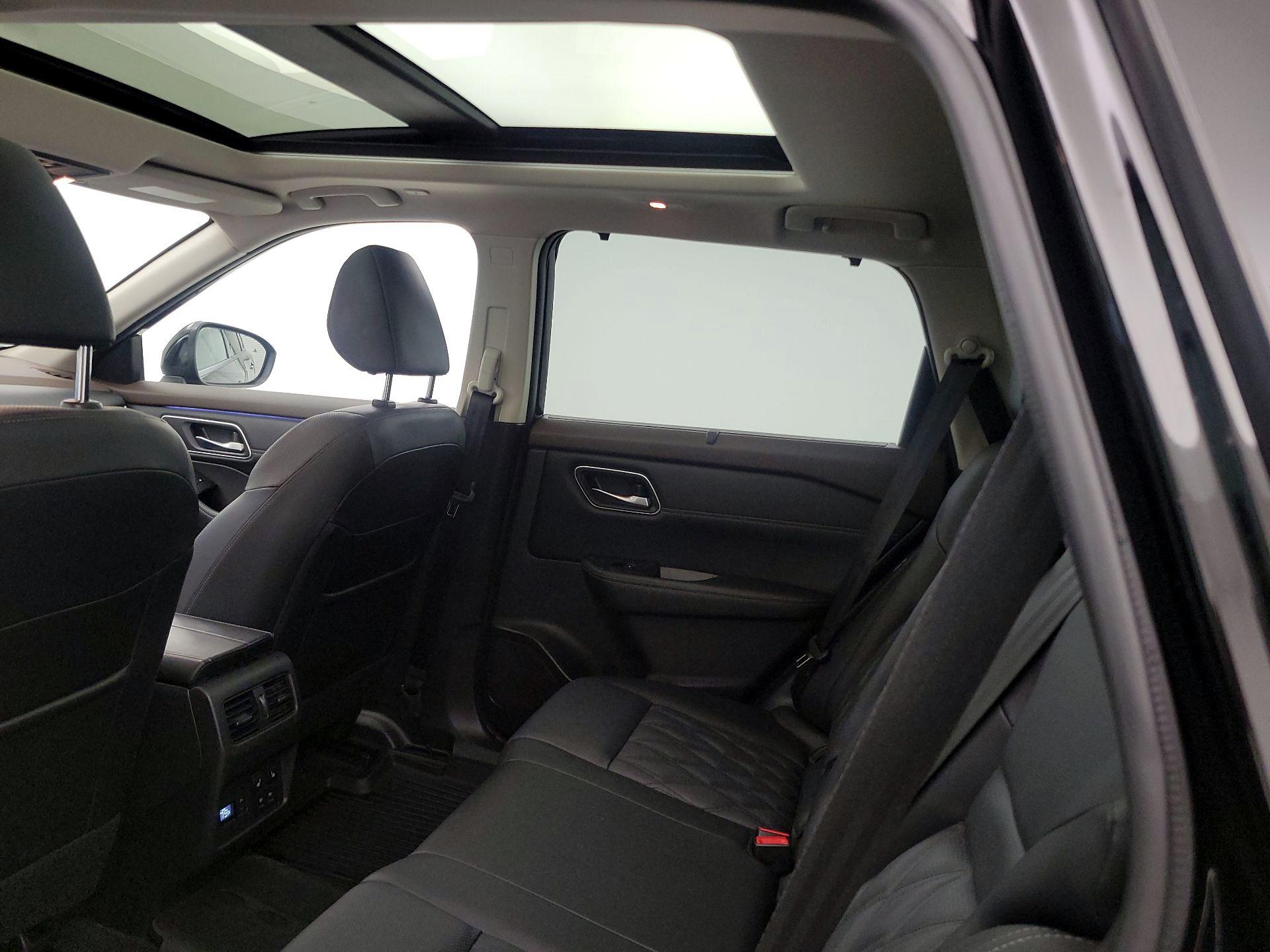 Thumbnail: 2023 Nissan Rogue - 20