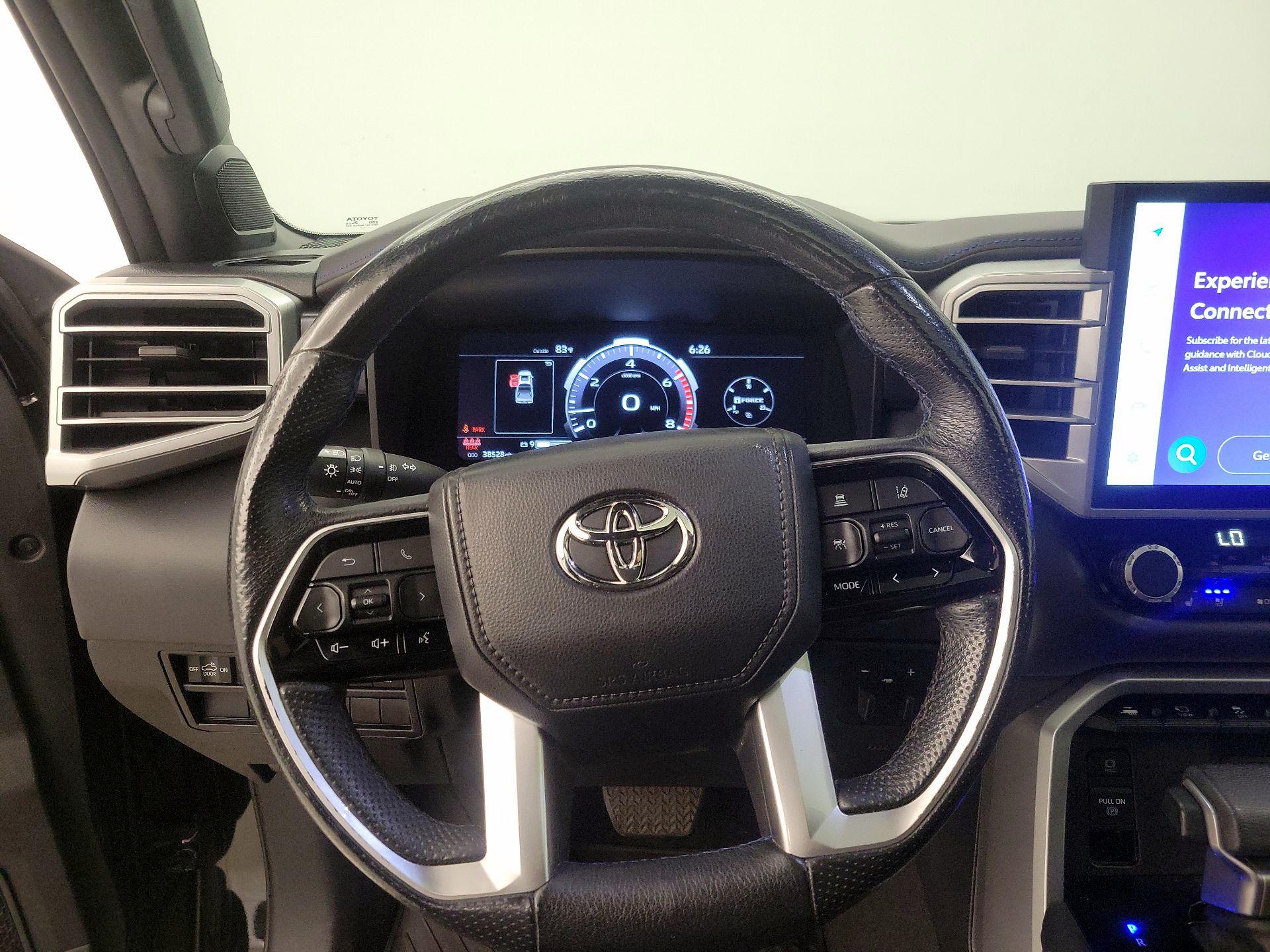 Thumbnail: 2022 Toyota Tundra - 10