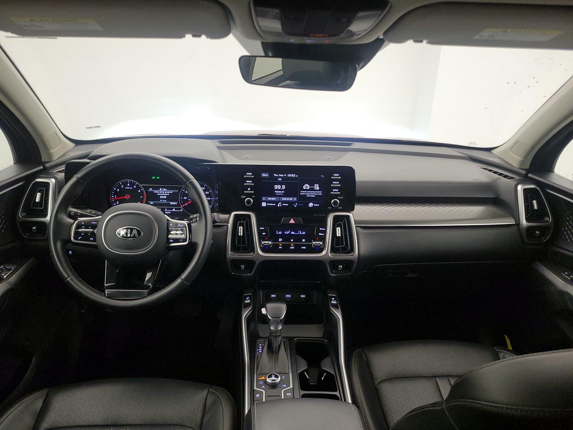 Thumbnail: 2021 Kia Sorento - 9