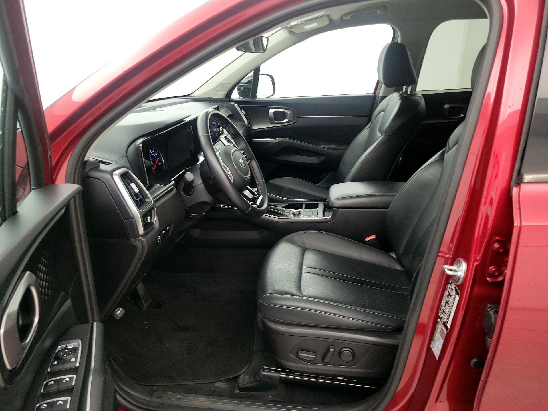 Thumbnail: 2021 Kia Sorento - 11