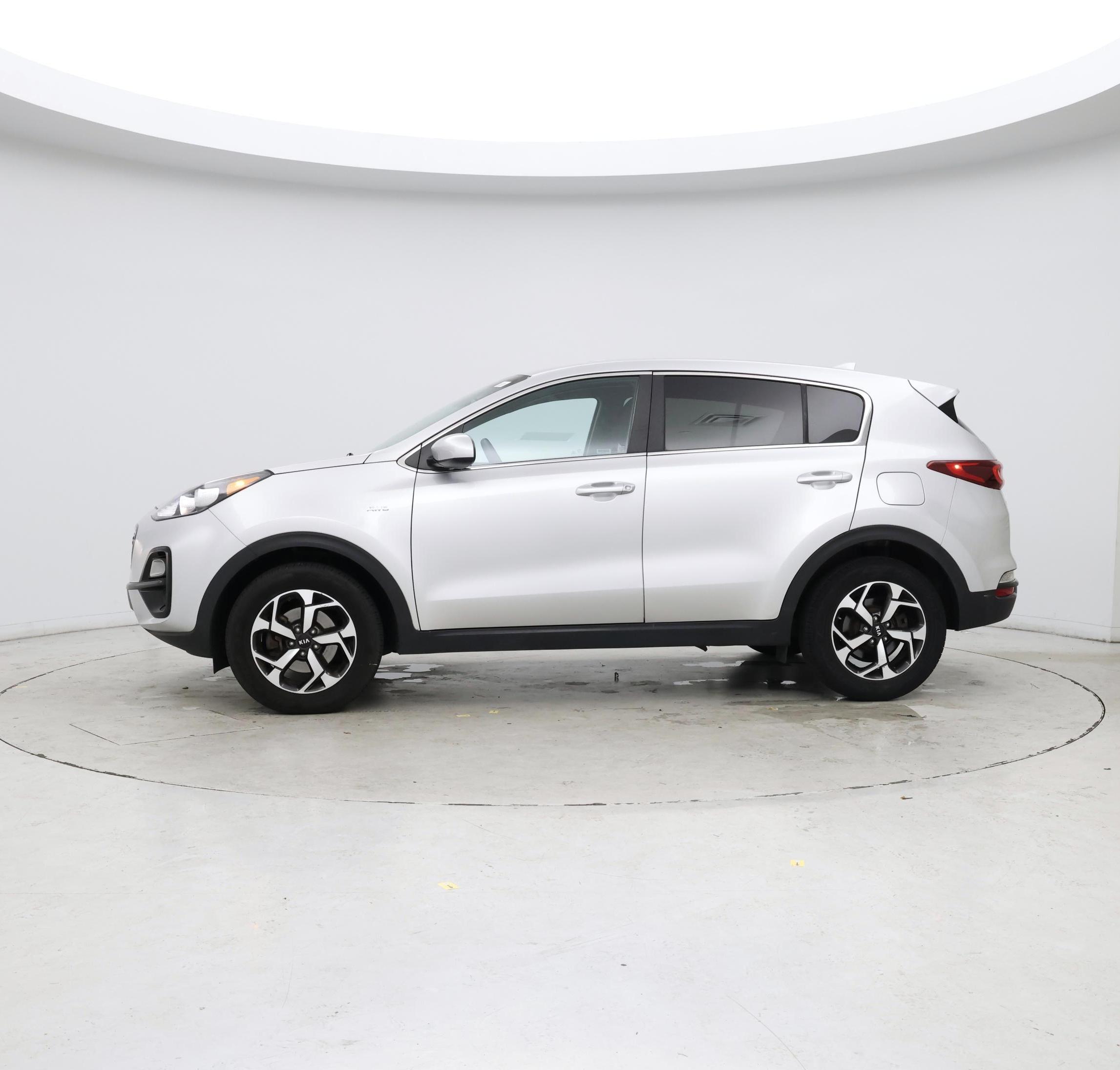 Thumbnail: 2021 Kia Sportage - 3