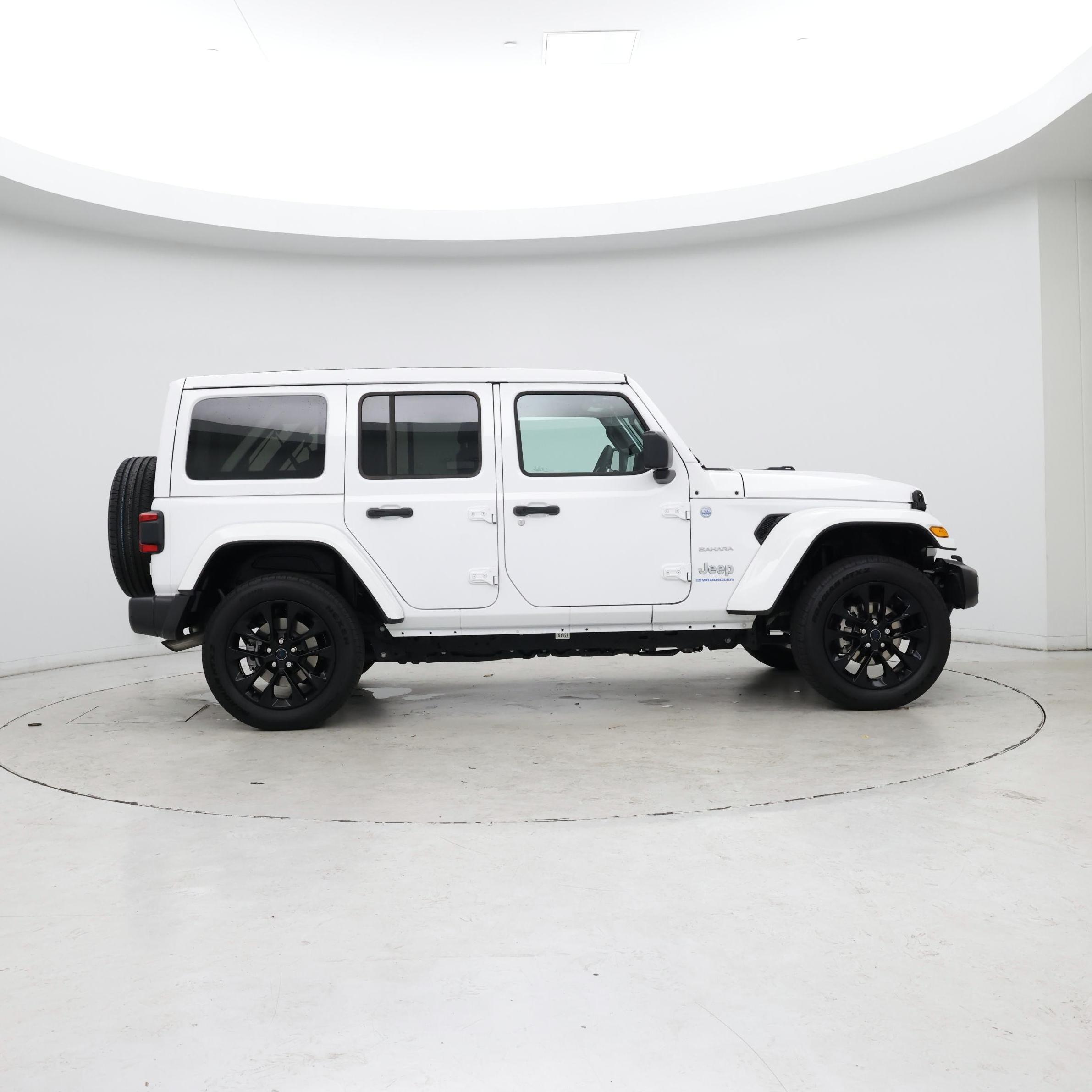Thumbnail: 2024 Jeep Wrangler - 7