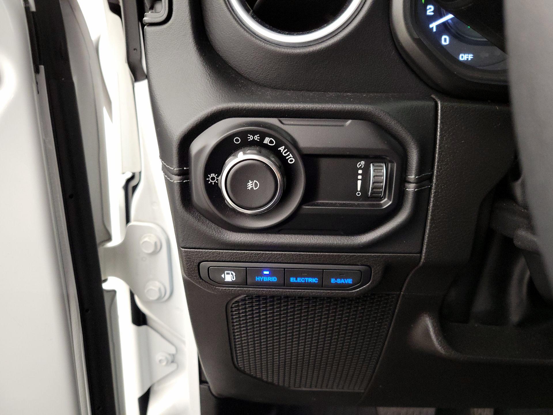 Thumbnail: 2024 Jeep Wrangler - 13